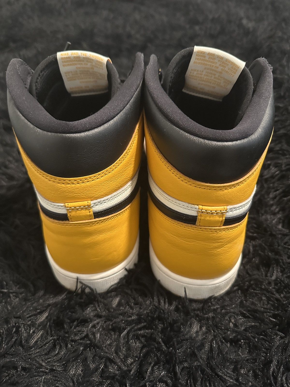 Jordan Brand Nike Air Jordan 1 High Men’s - Taxi Size US 14 / EU 47 - 4 Thumbnail