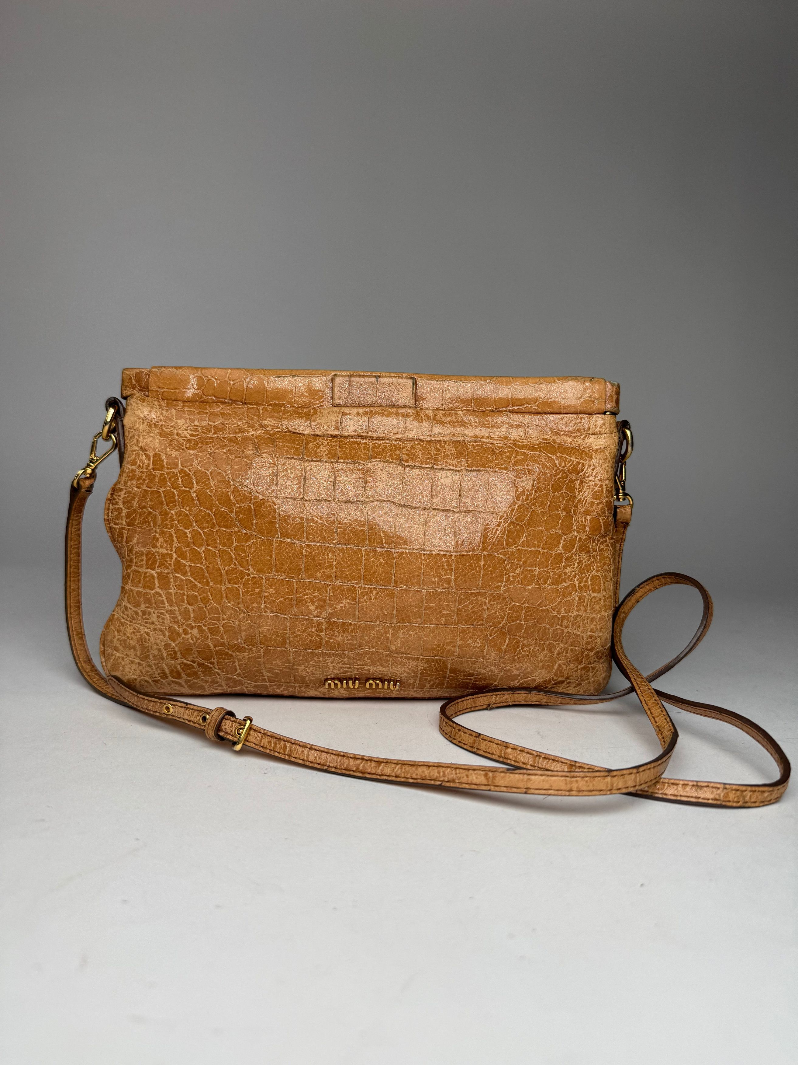 Miu Miu Vintage Leather Crossbody Bag Brown Size ONE SIZE - 1 Thumbnail