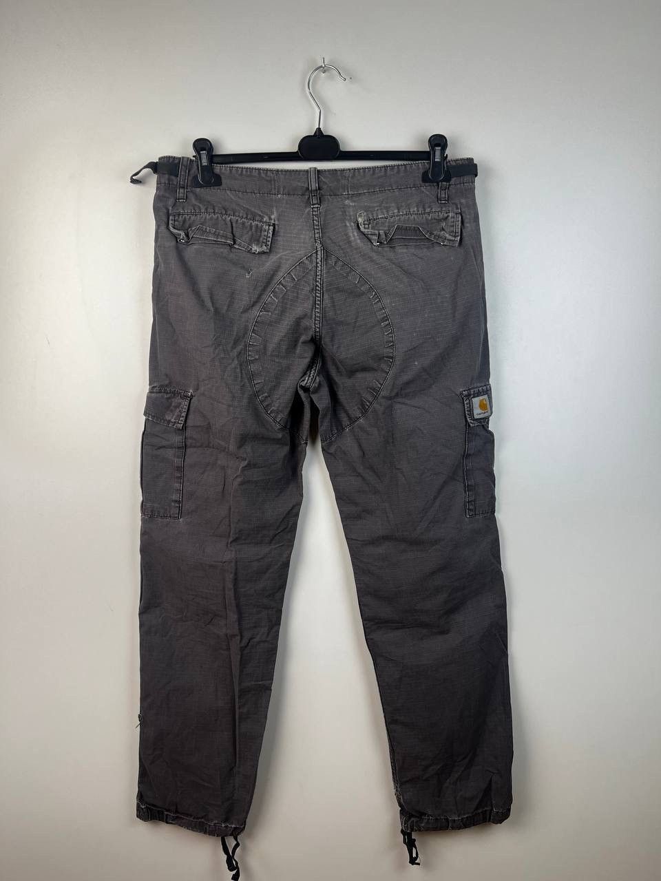 Carhartt Carhartt WIP streetwear Cargo pants size 33/32 Size US 33 - 9 Thumbnail