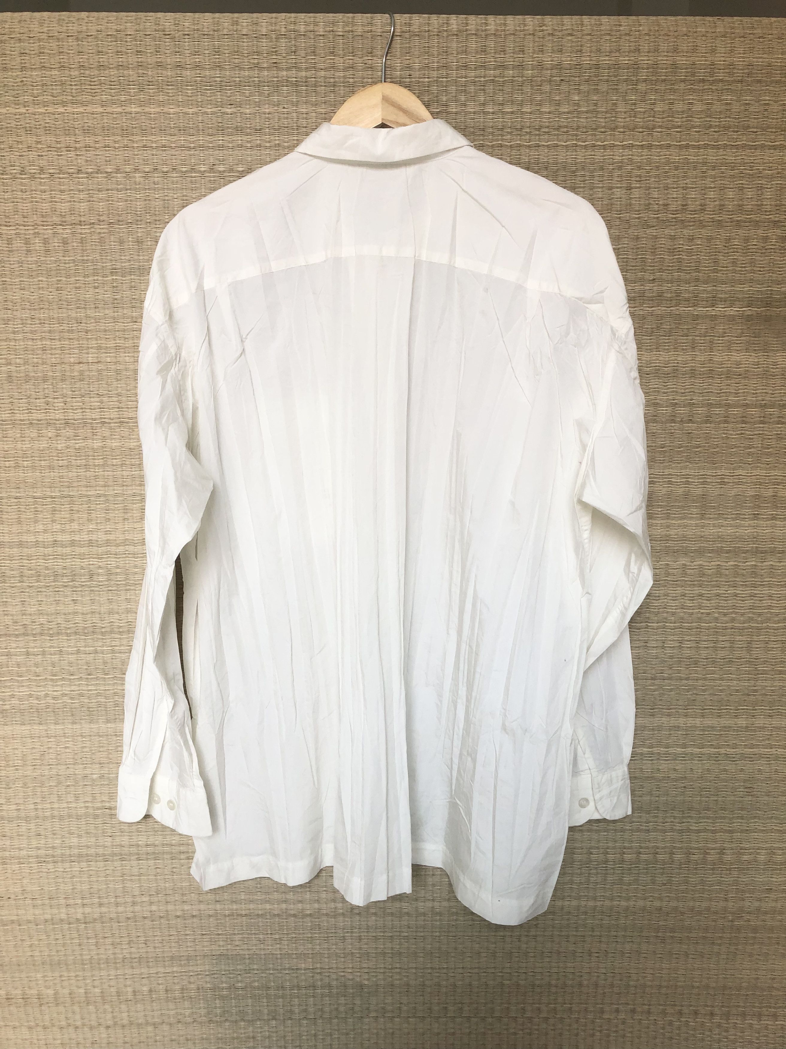 Issey Miyake off white pleated wrinkle shirt Size US L / EU 52-54 / 3 - 6 Thumbnail