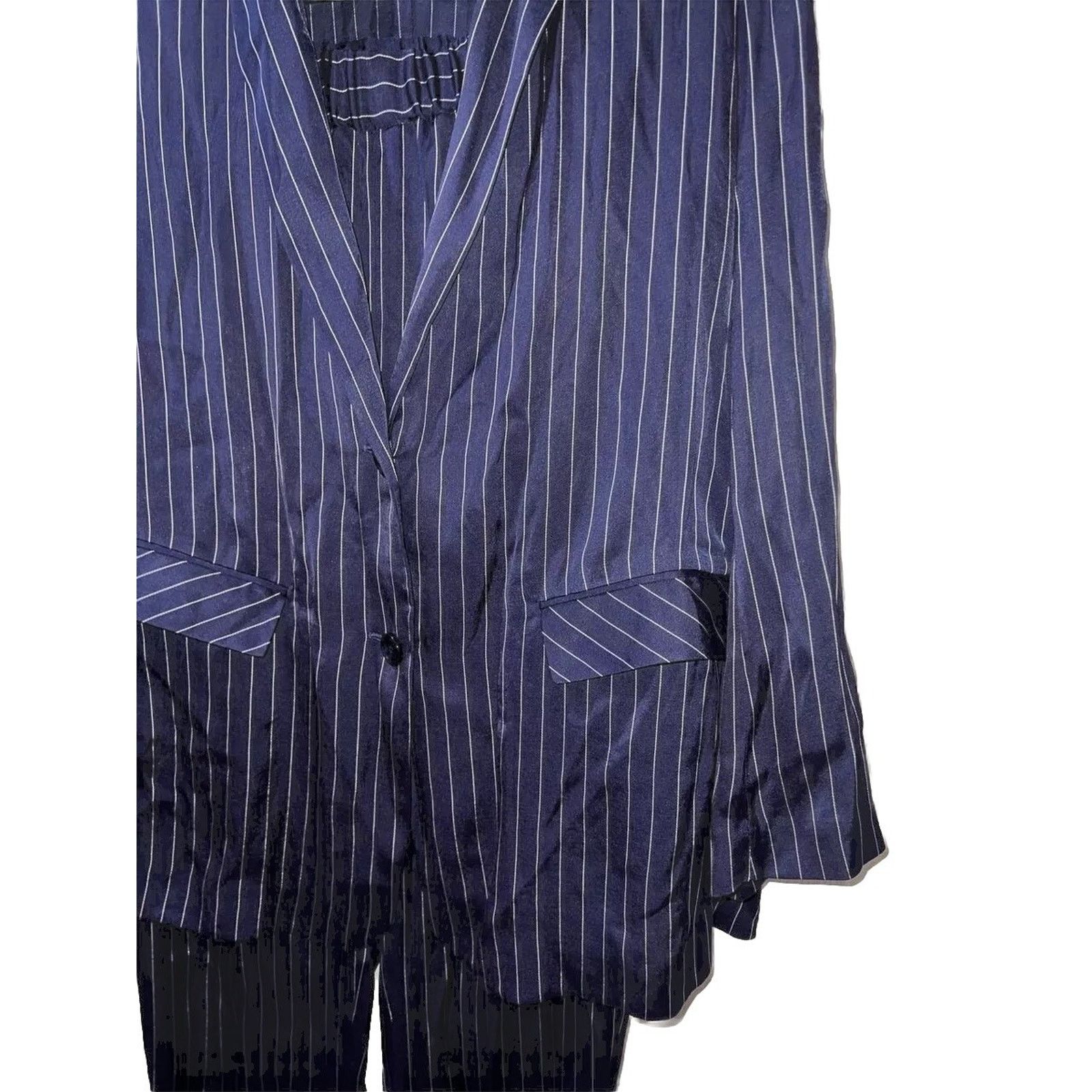 Hugo Boss Vintage HUGO BOSS women Blue Pinstripe Blazer XL 48 A000086 Size XL / US 12-14 / IT 48-50 - 7 Thumbnail