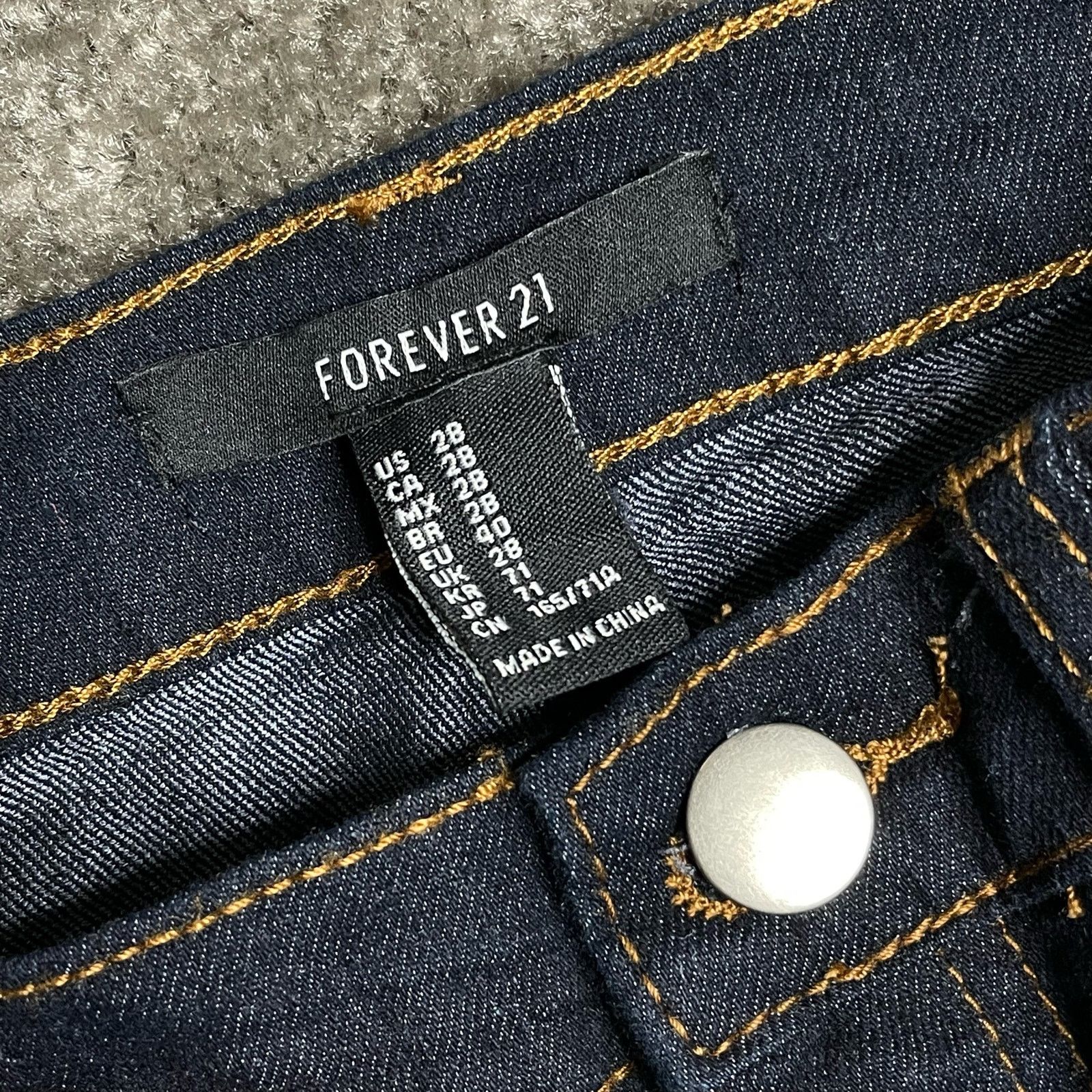 Forever 21 NWT Forever 21 Skinny Jeans Size 28" / US 6 / IT 42 - 3 Thumbnail