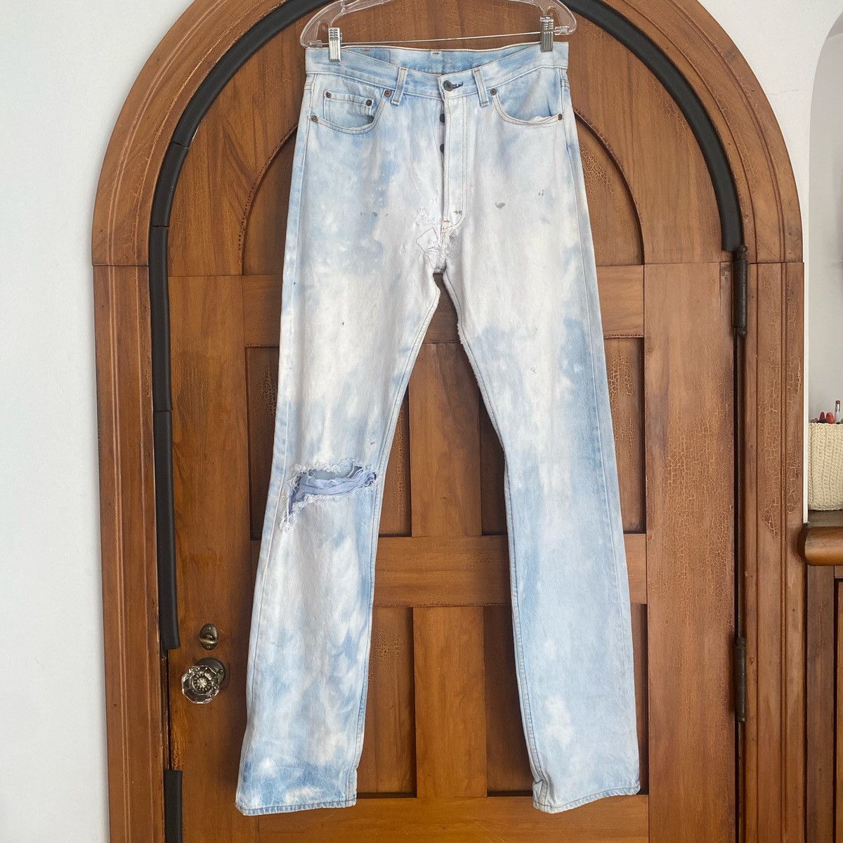Levi's × Vintage 501s Vintage 80’s Levi’s light denim distressed jeans Size US 33 - 1 Thumbnail