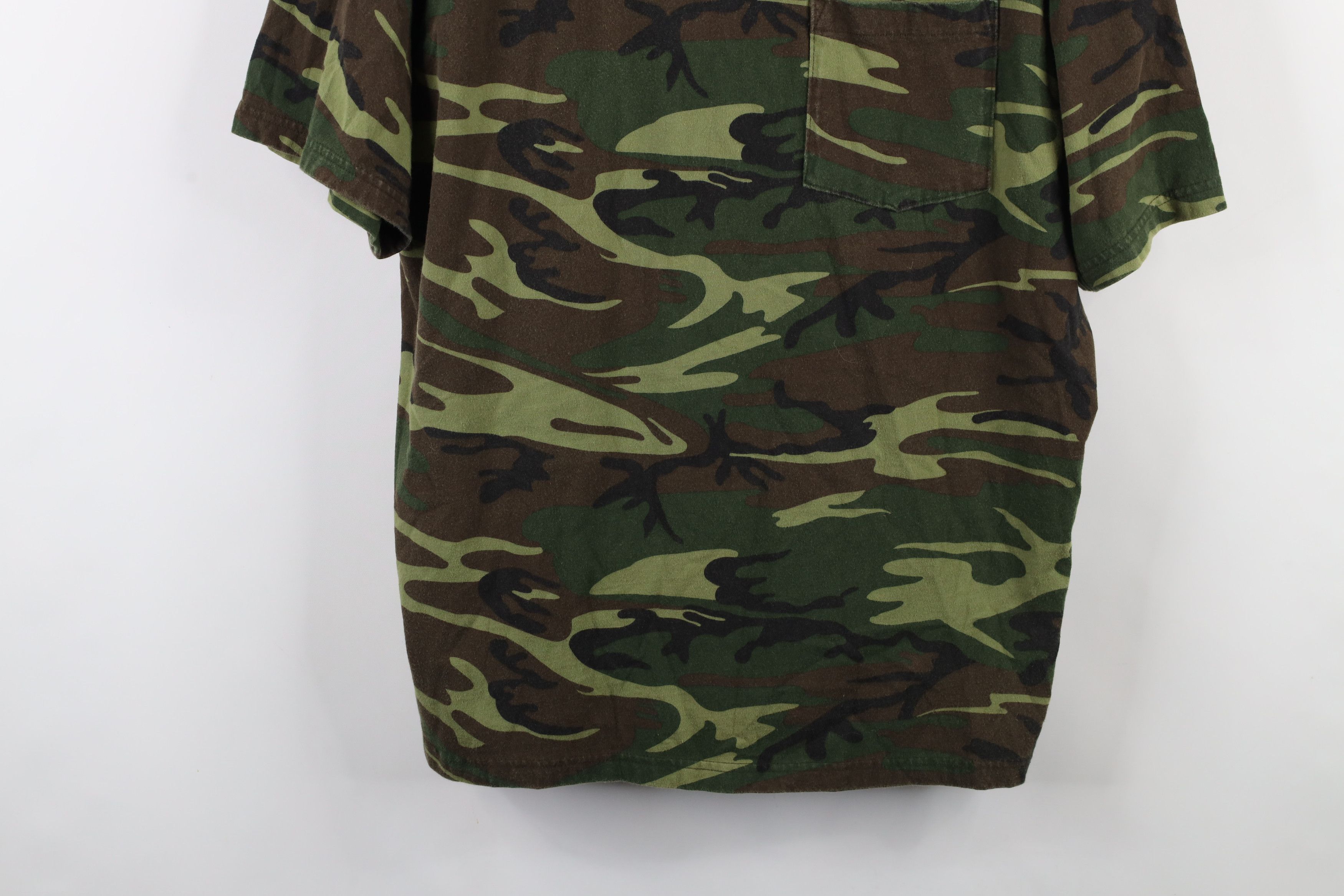 Vintage Vintage Y2K Streetwear Camouflage Pocket T-Shirt Cotton Size US XXL / EU 58 / 5 - 3 Thumbnail