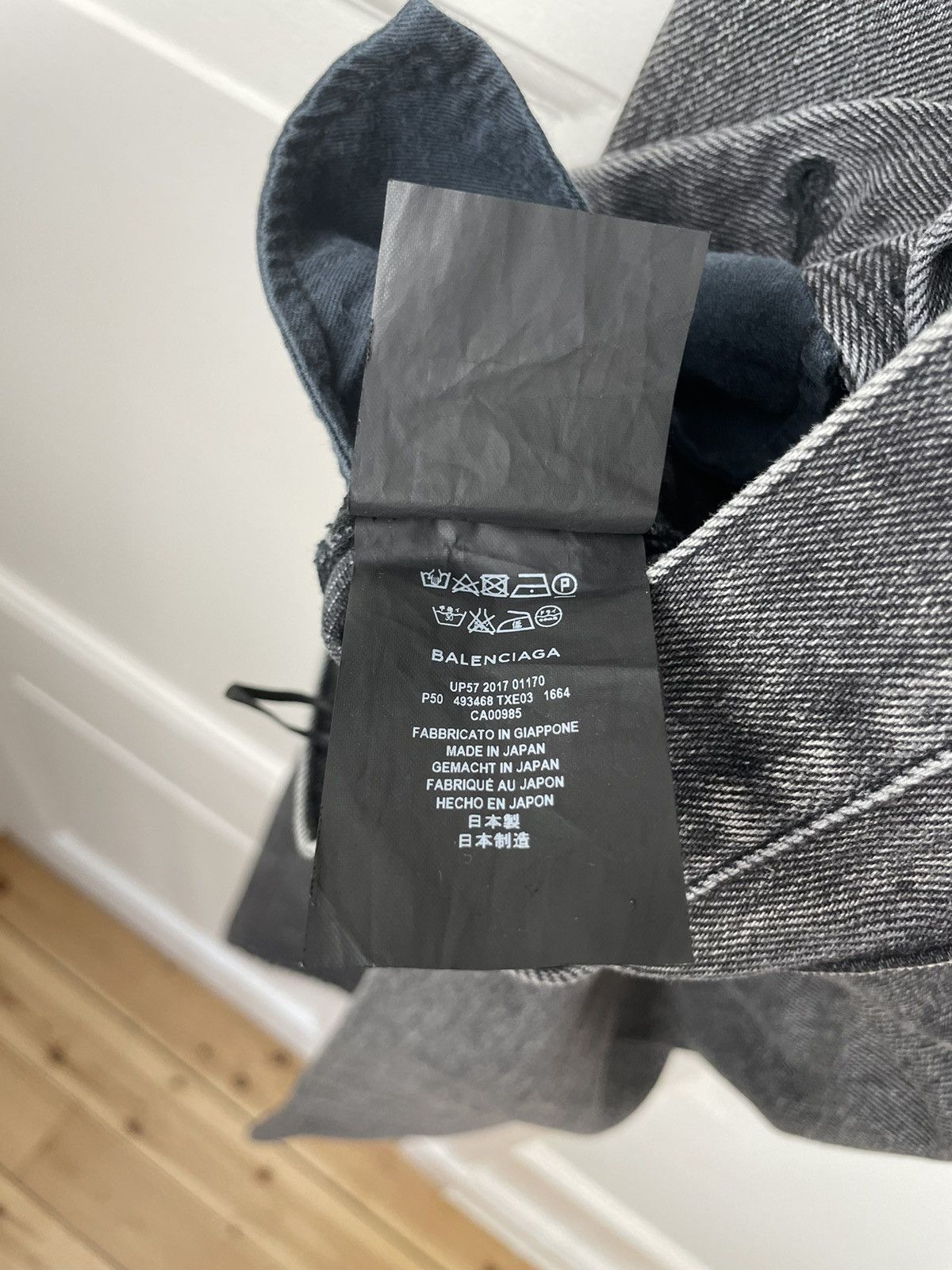 Balenciaga Balenciaga washed grey archetype denim jeans Size US 30 / EU 46 - 8 Thumbnail