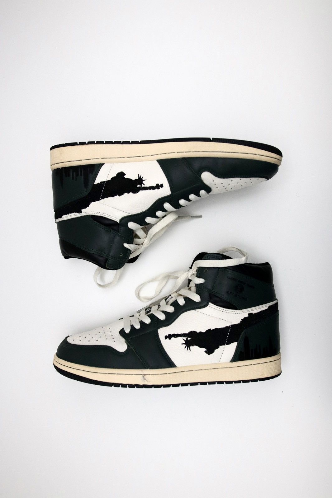 Oree New York Oree New York Empire City High Sneakers custom AJ11 rare Size US 11 / EU 44 - 8 Thumbnail