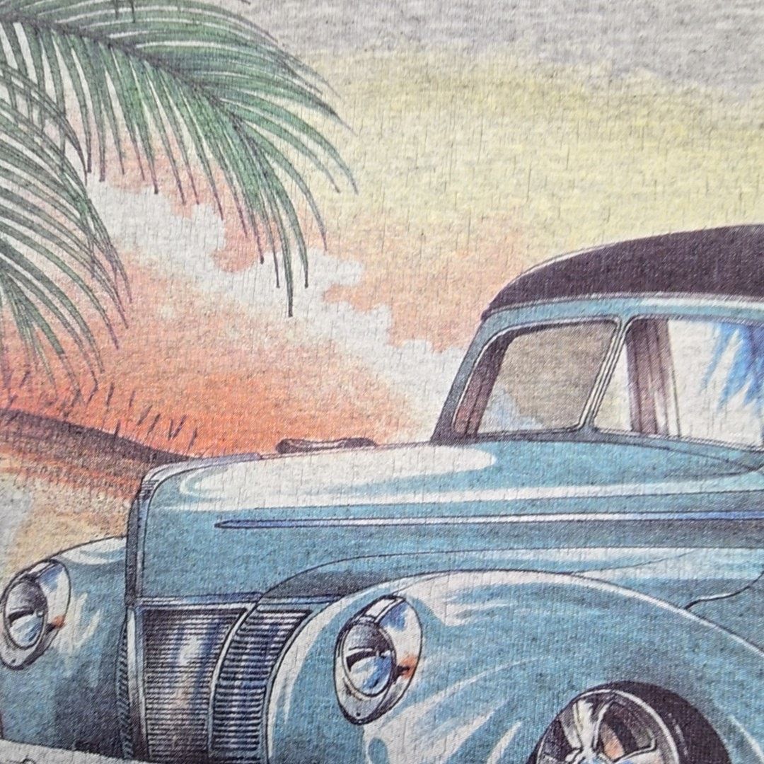 Gildan Vintage Car Surfboard Tropical Shirt Gray XL Car Beach Tee Size US XL / EU 56 / 4 - 4 Thumbnail