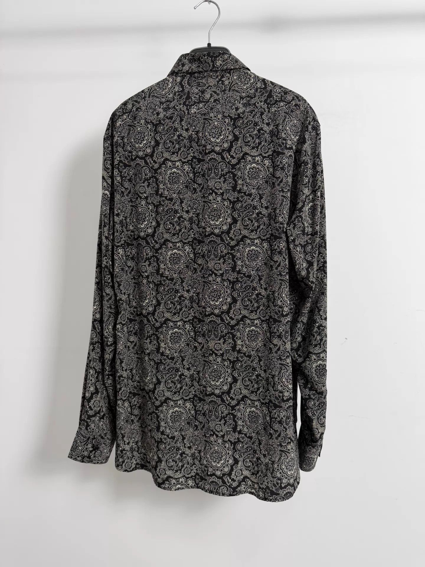 Saint Laurent Paris SLP19SS Silk Paisley 40 Black Silver Gray Oversized Shirt Size US M / EU 48-50 / 2 - 2 Thumbnail