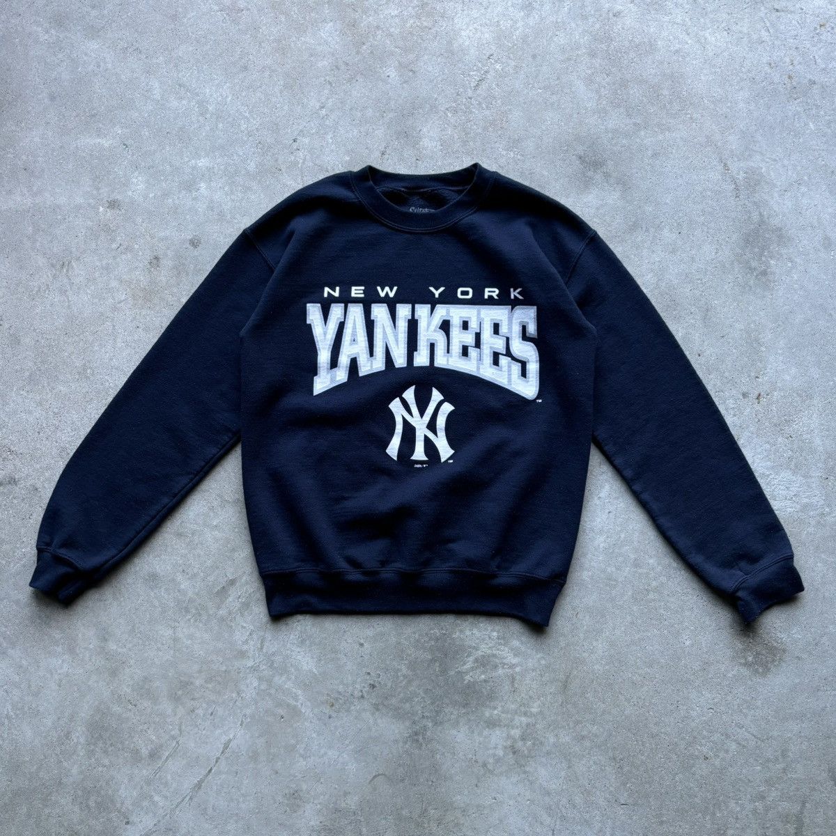 MLB vintage Y2K NEW YORK YANKEES MLB Spellout sweatshirt Size US M / EU 48-50 / 2 - 4 Thumbnail
