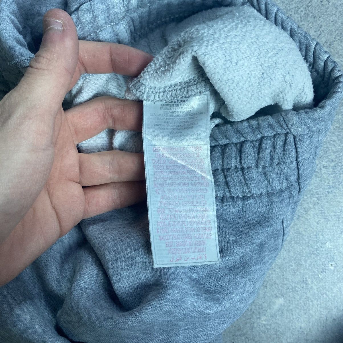 Nike Vintage Nike Sweatpants Size US 30 / EU 46 - 5 Thumbnail