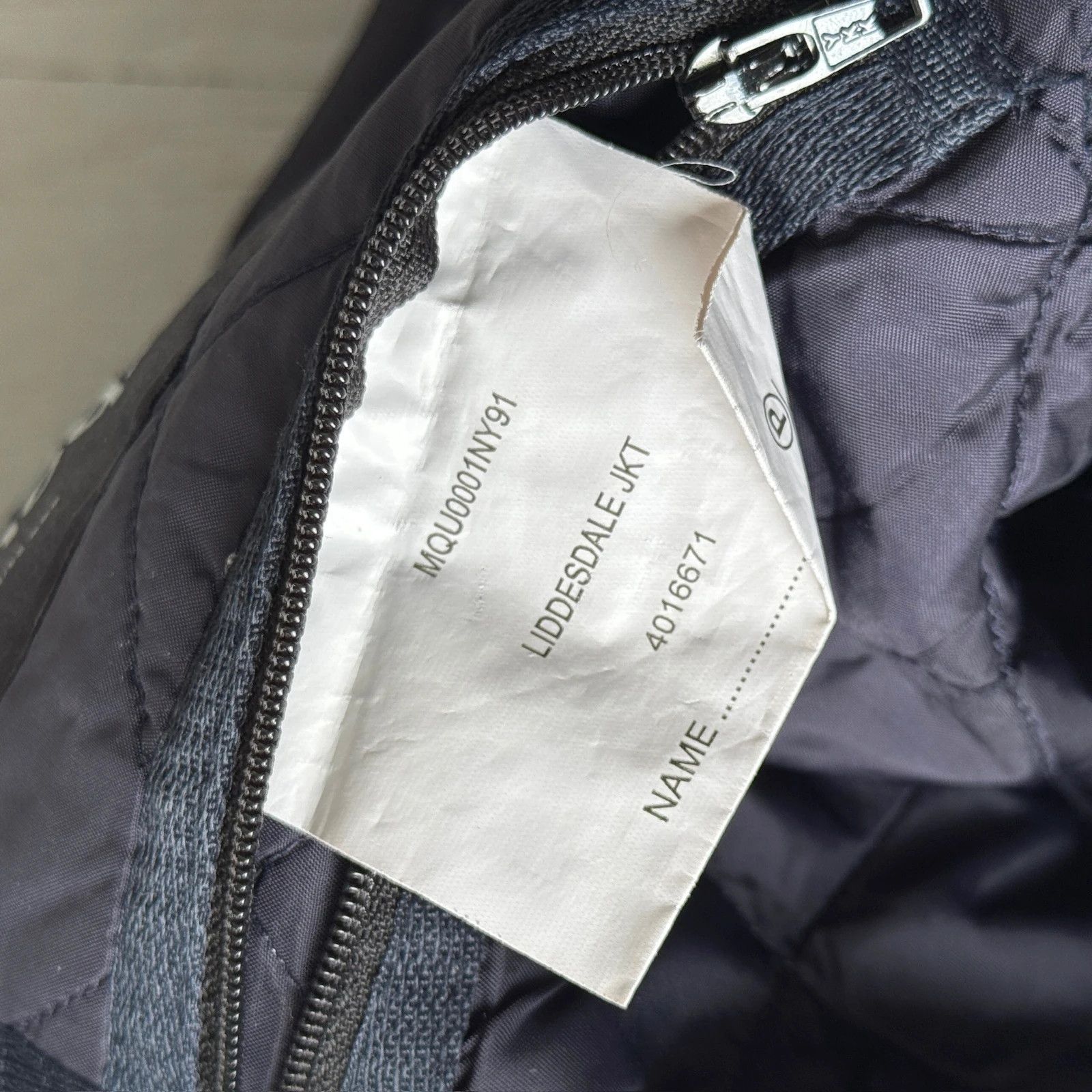 Barbour Barbour Traditional Quilted Liddesdale Jacket Corduroy Neck Size US S / EU 44-46 / 1 - 9 Thumbnail