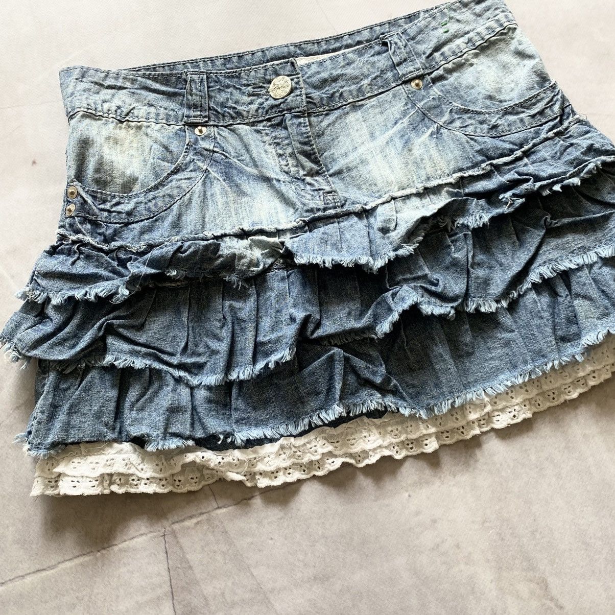 Cop Copine × Ed Hardy × Miss Sixty Cute If Six Was Nine Style Mini Avantgarde Skirt Y2K Size 28" / US 6 / IT 42 - 4 Thumbnail