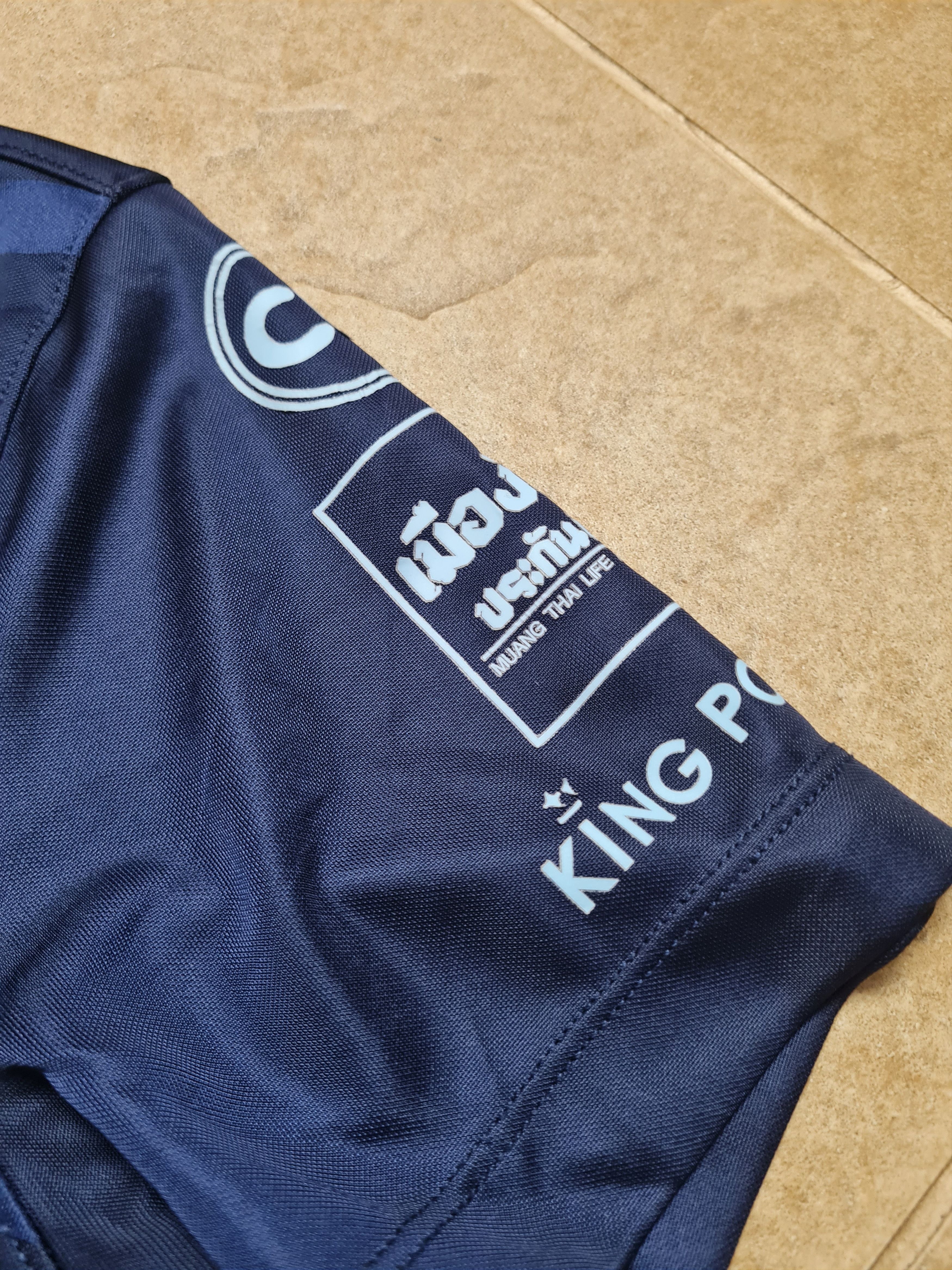 Other Football Jersey Buriram United FC Thailand Thai League 2017 Size US M / EU 48-50 / 2 - 20 Thumbnail