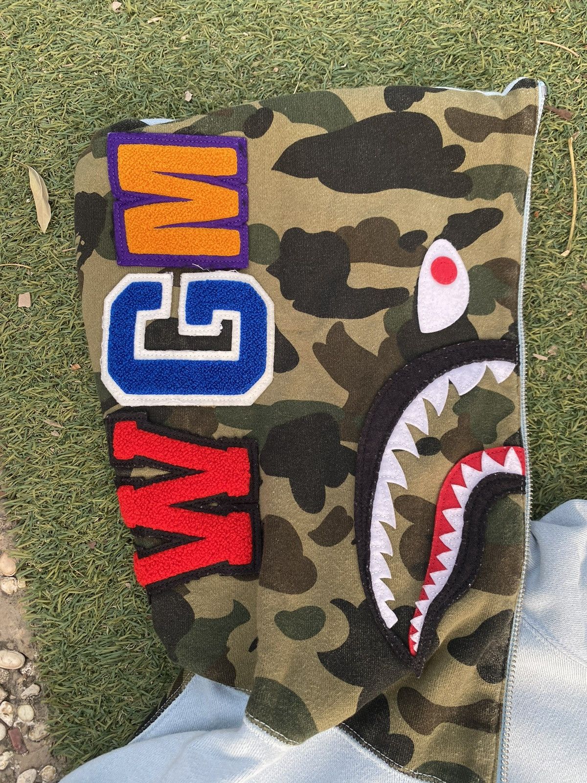 Bape 1st Camo Shark Half Zip Hoodie Size US XL / EU 56 / 4 - 5 Thumbnail