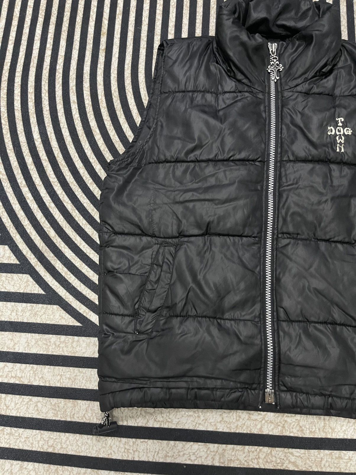 Dogtown VINTAGE Y2K DOGTOWN BLACK DRAGON VEST PUFFER Size US XL / EU 56 / 4 - 3 Thumbnail