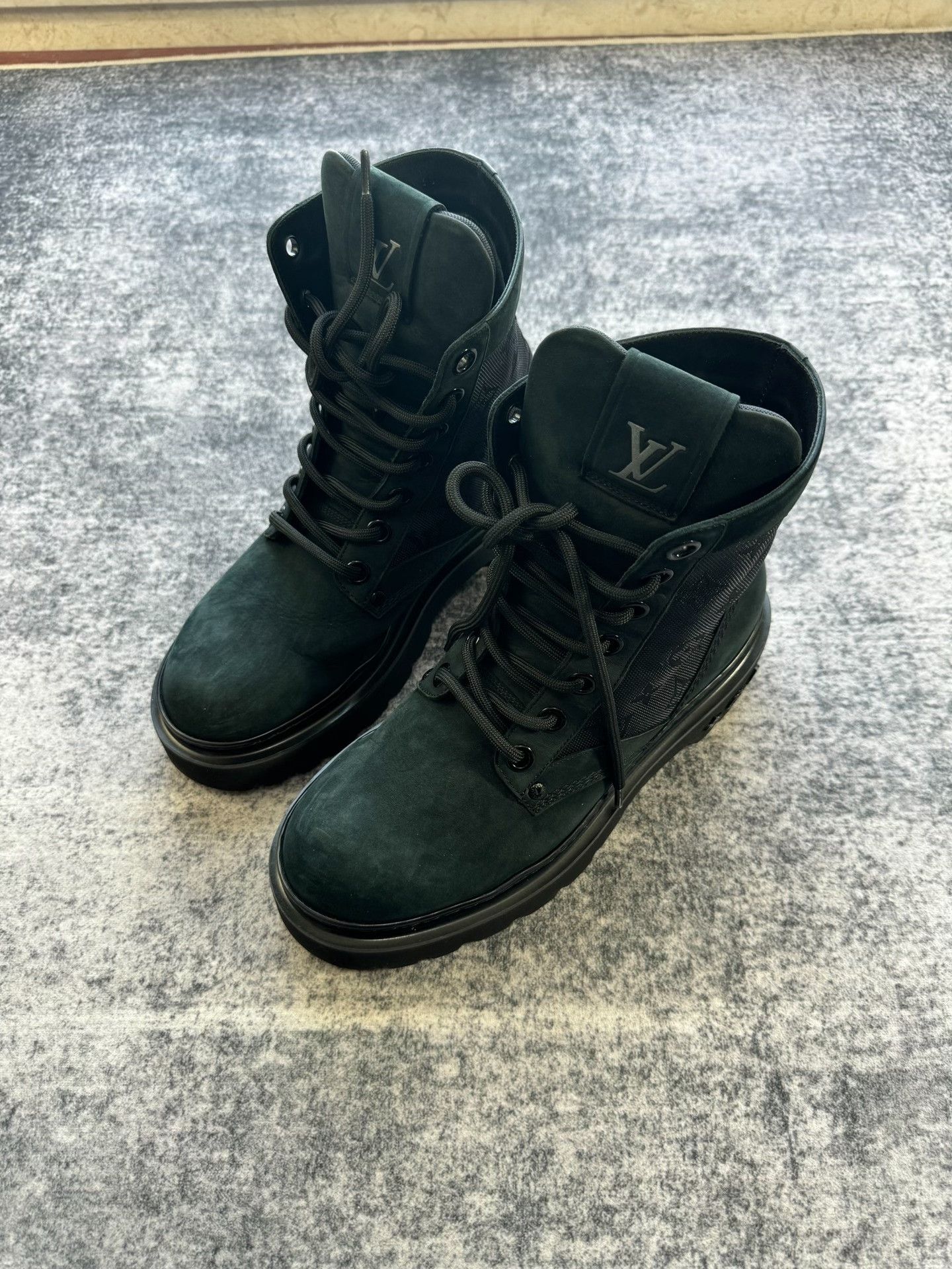 Louis Vuitton Louis Vuitton Black Monogram Leather Combat Boots Size US 7.5 / EU 40-41 - 1 Thumbnail