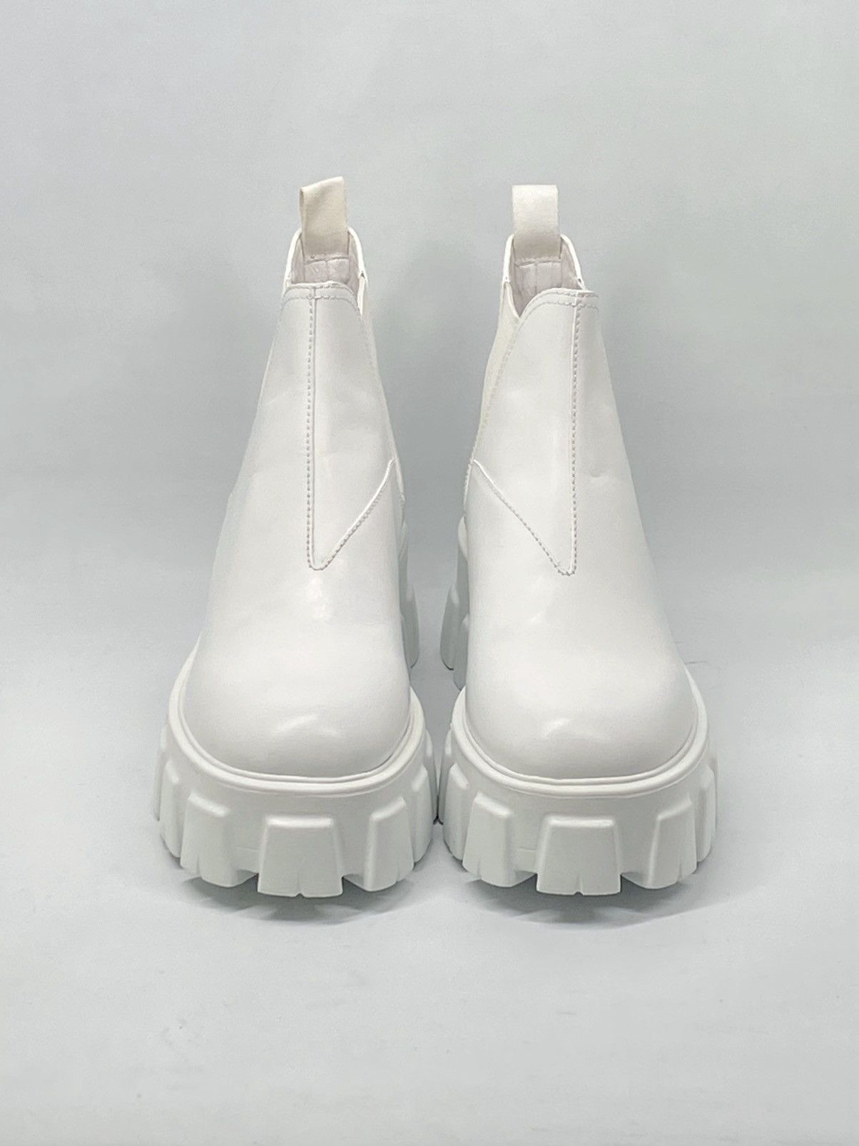 Prada Prada Monolith Leather Lug-Sole Chelsea Boots size 39 Size US 9 / IT 39 - 2 Thumbnail