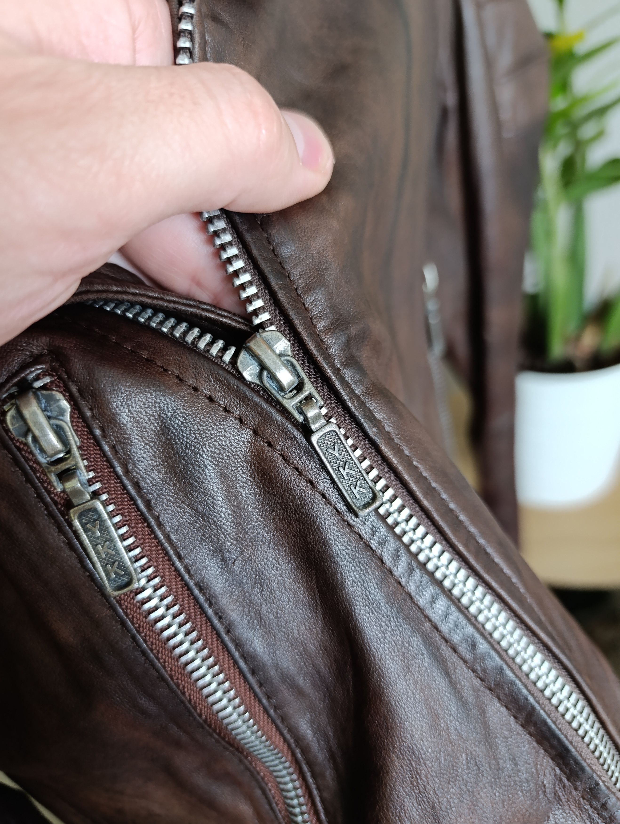 Vintage AVIATRIX WOMEN LEATHER BIKER JACKER Size XXL / US 16-18 / IT 52-54 - 7 Thumbnail