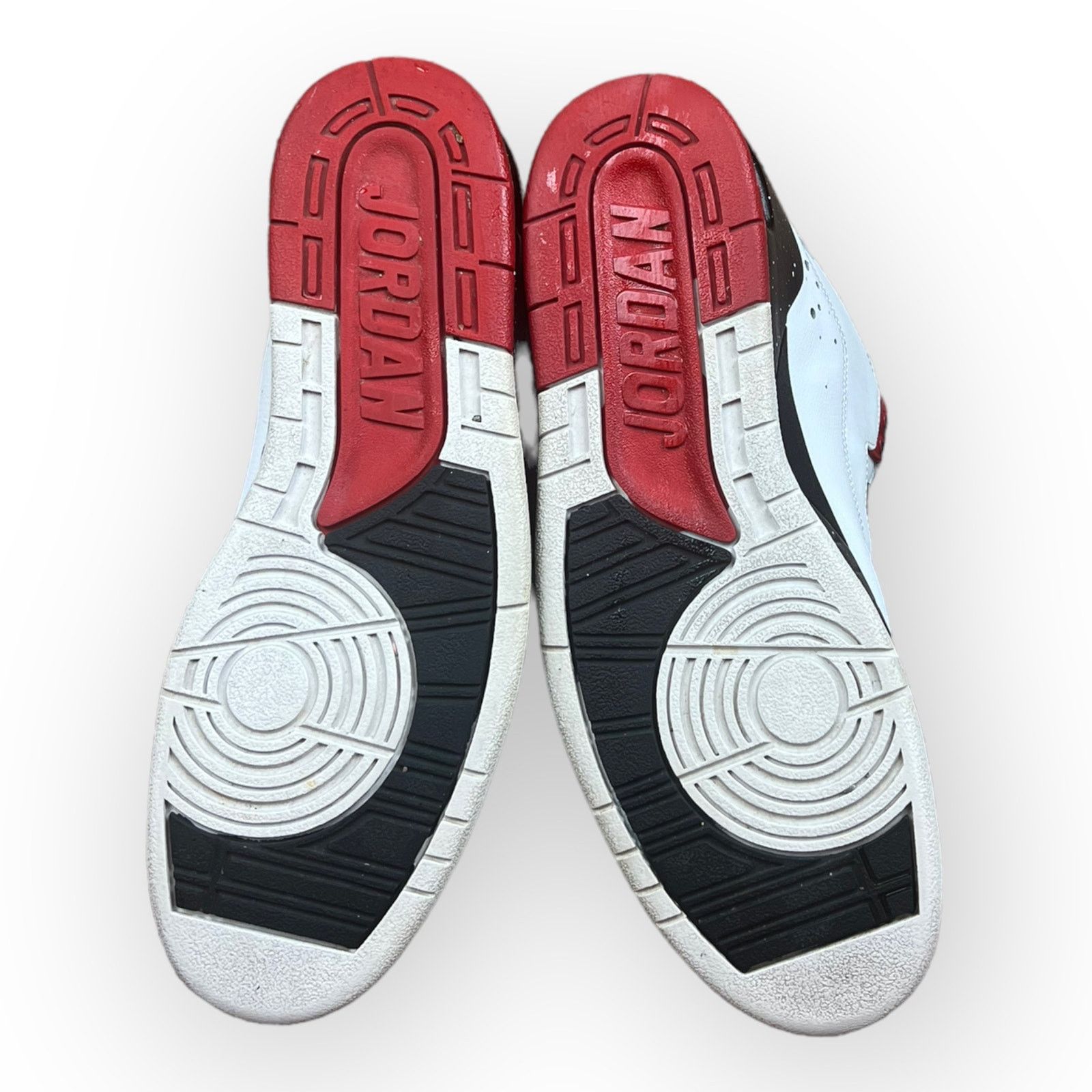 Jordan Brand Jordan | Classic 90s Men's Basketball Shoes | Vintage | 10.5 Size US 10.5 / EU 43-44 - 14 Thumbnail