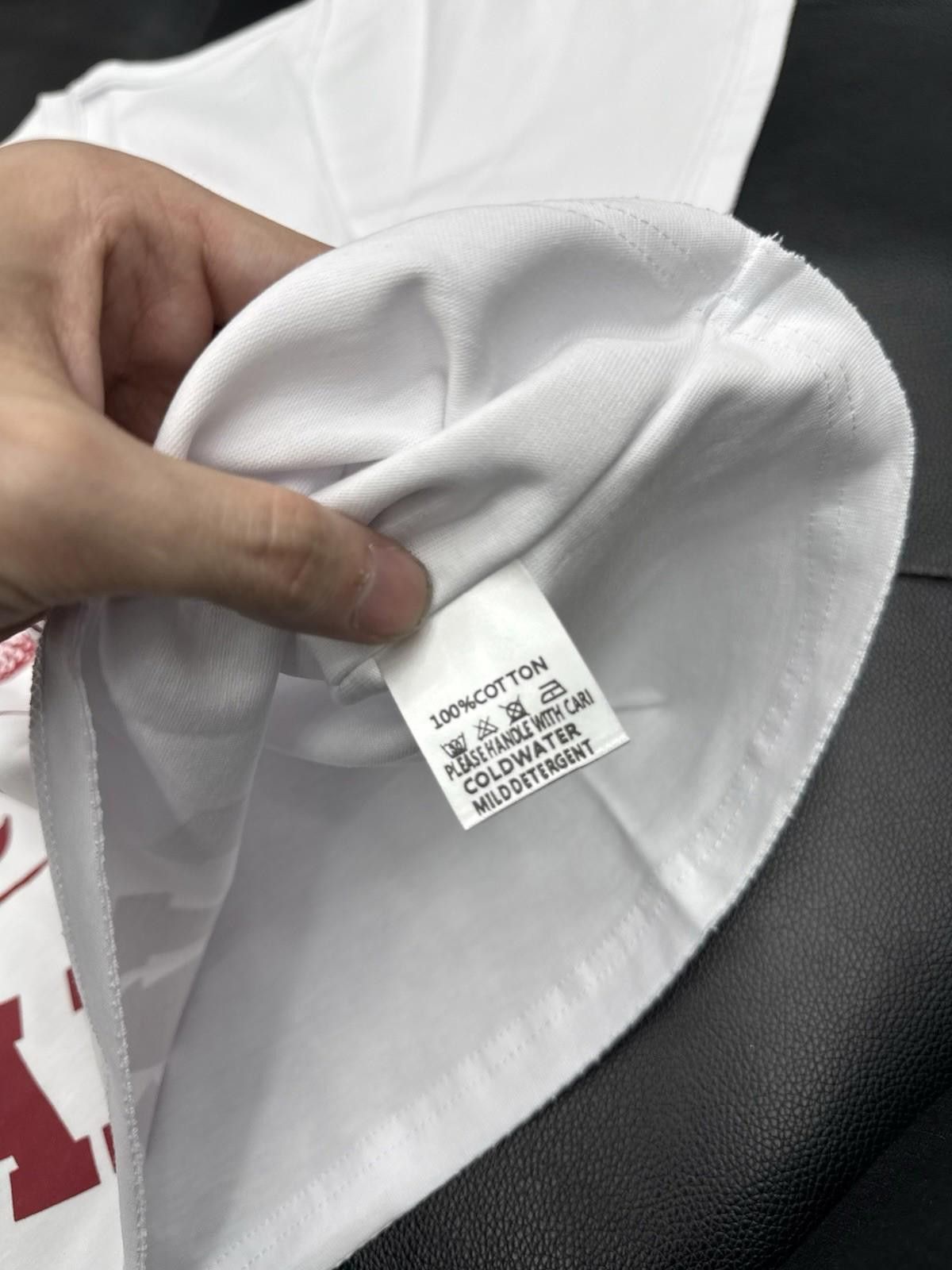 Saint Vanity Size (M) - Saint Vanity T-shirt Red Logo Authentic (NEW) Size US M / EU 48-50 / 2 - 8 Thumbnail
