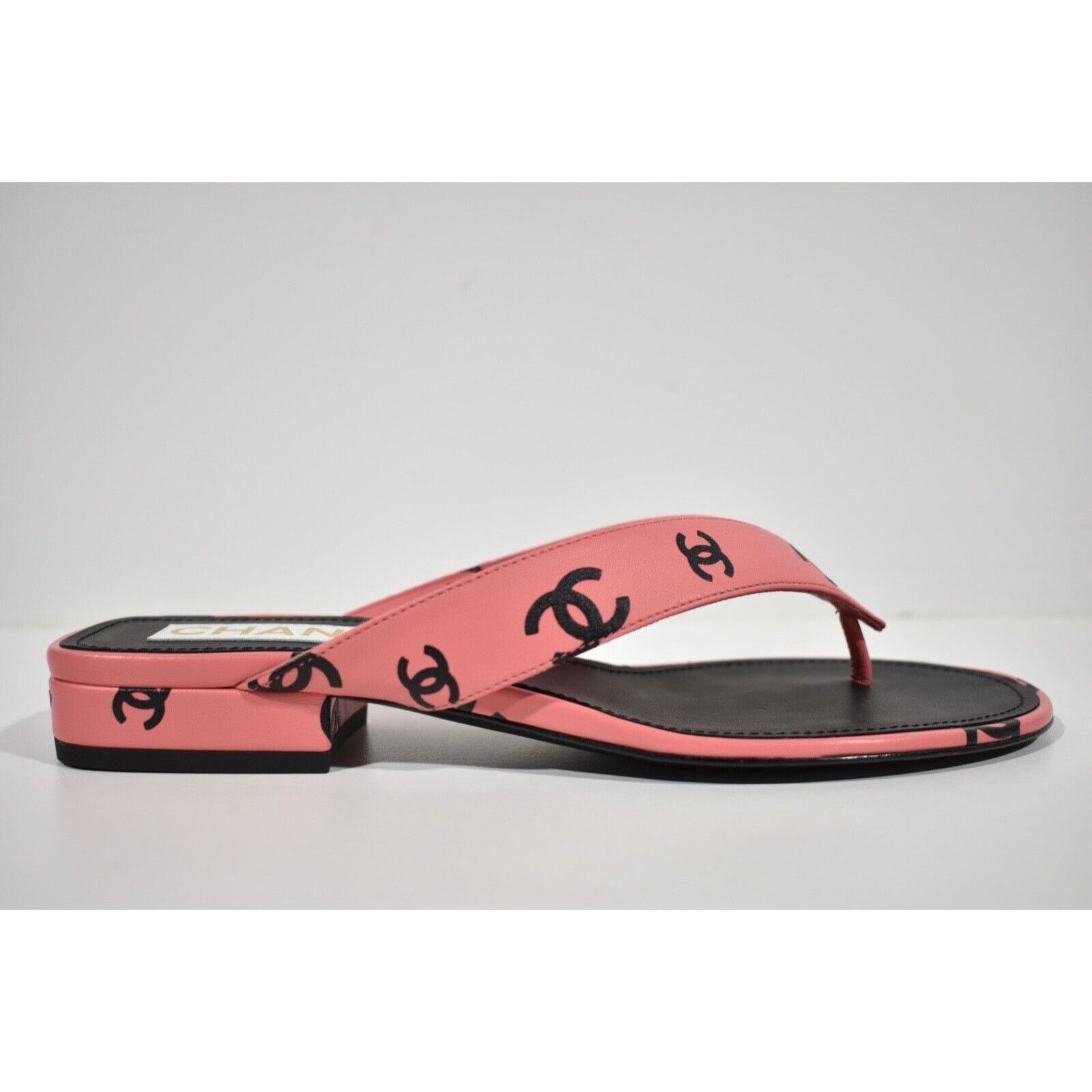 Chanel Chanel 22S Pink Black Printed Lambskin CC Logo Thong Size US 7 / IT 37 - 2 Thumbnail