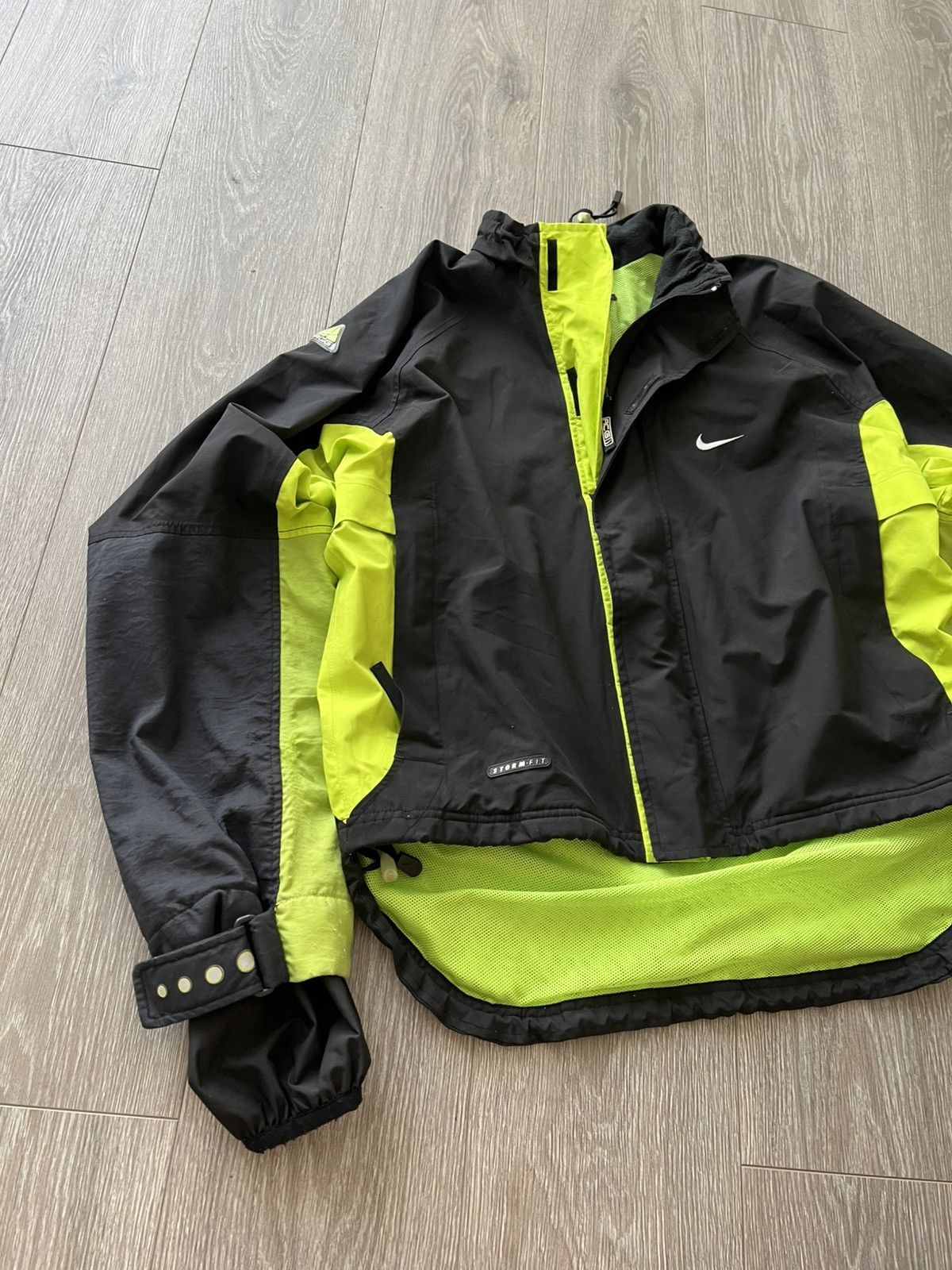Nike ACG Vintage Nike ACG Jacket Size US L / EU 52-54 / 3 - 16 Thumbnail