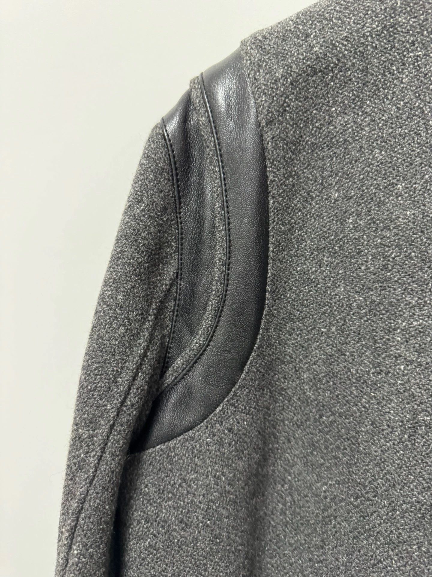 Saint Laurent Paris Saint Laurent SLP14FW Snowflake Leather Baseball Jacket Size US L / EU 52-54 / 3 - 5 Thumbnail