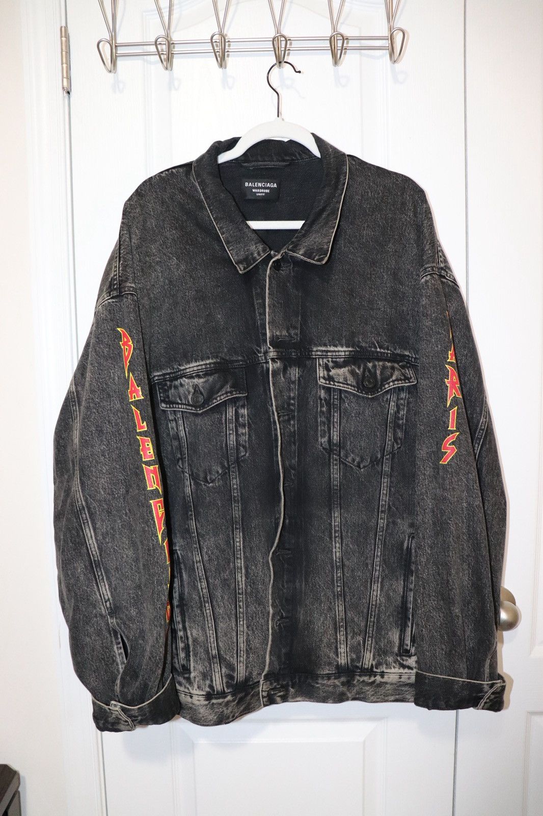 Balenciaga Metal Oversized Denim Jacket 'Black Size US L / EU 52-54 / 3 - 1 Thumbnail