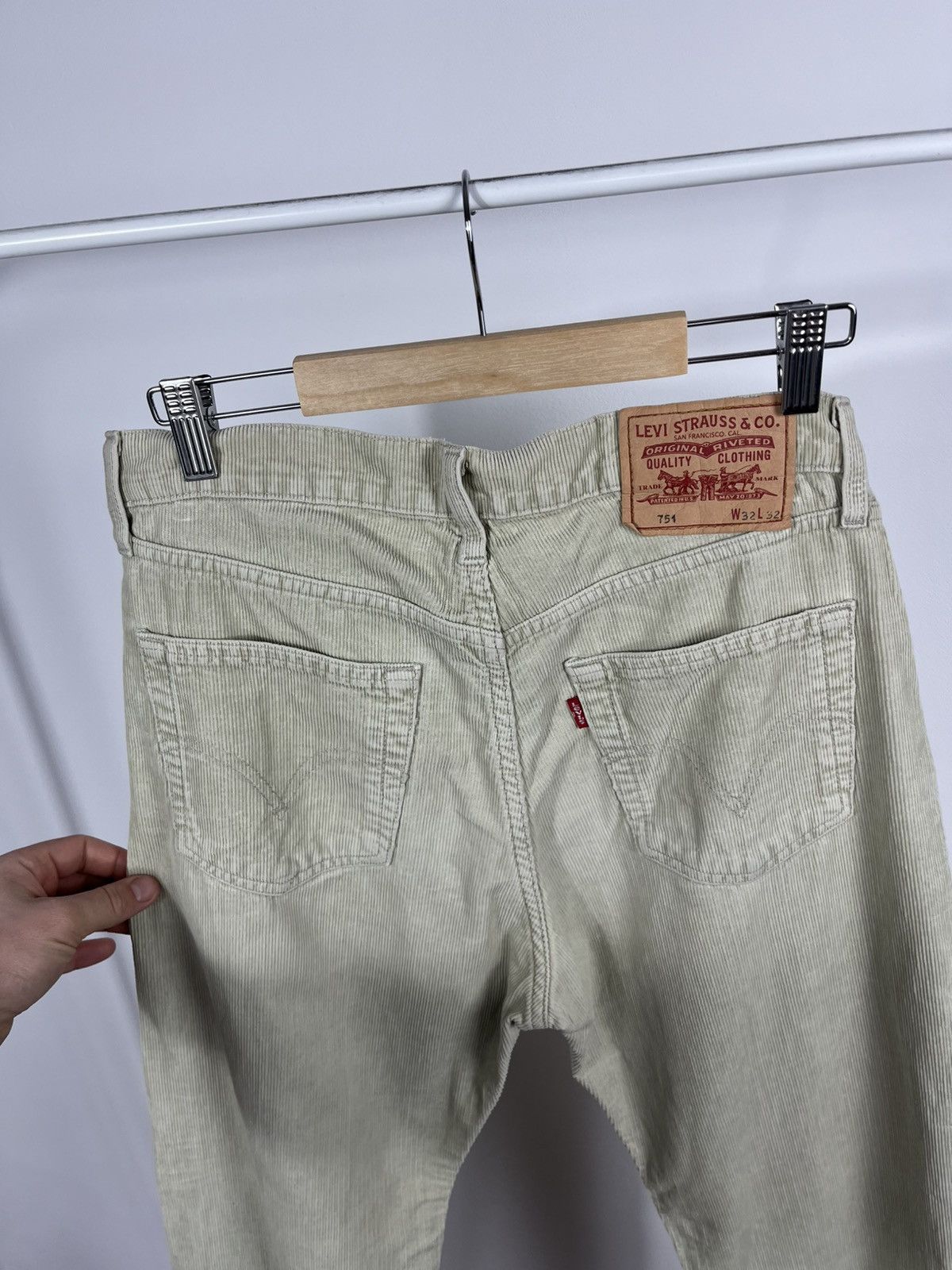 Levi's Levi’s 751 Vintage Corduroy Pants Beige Straight Fit W32 L32 Size US 32 / EU 48 - 5 Thumbnail