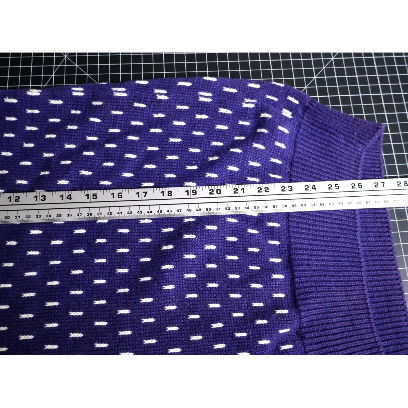 Vintage VINTAGE Boundary Waters Women's Large 90s Tennis Sweater Blue Birdseye V-Neck Cotton Ramie Blend Pullover Size L / US 10 / IT 46 - 6 Thumbnail