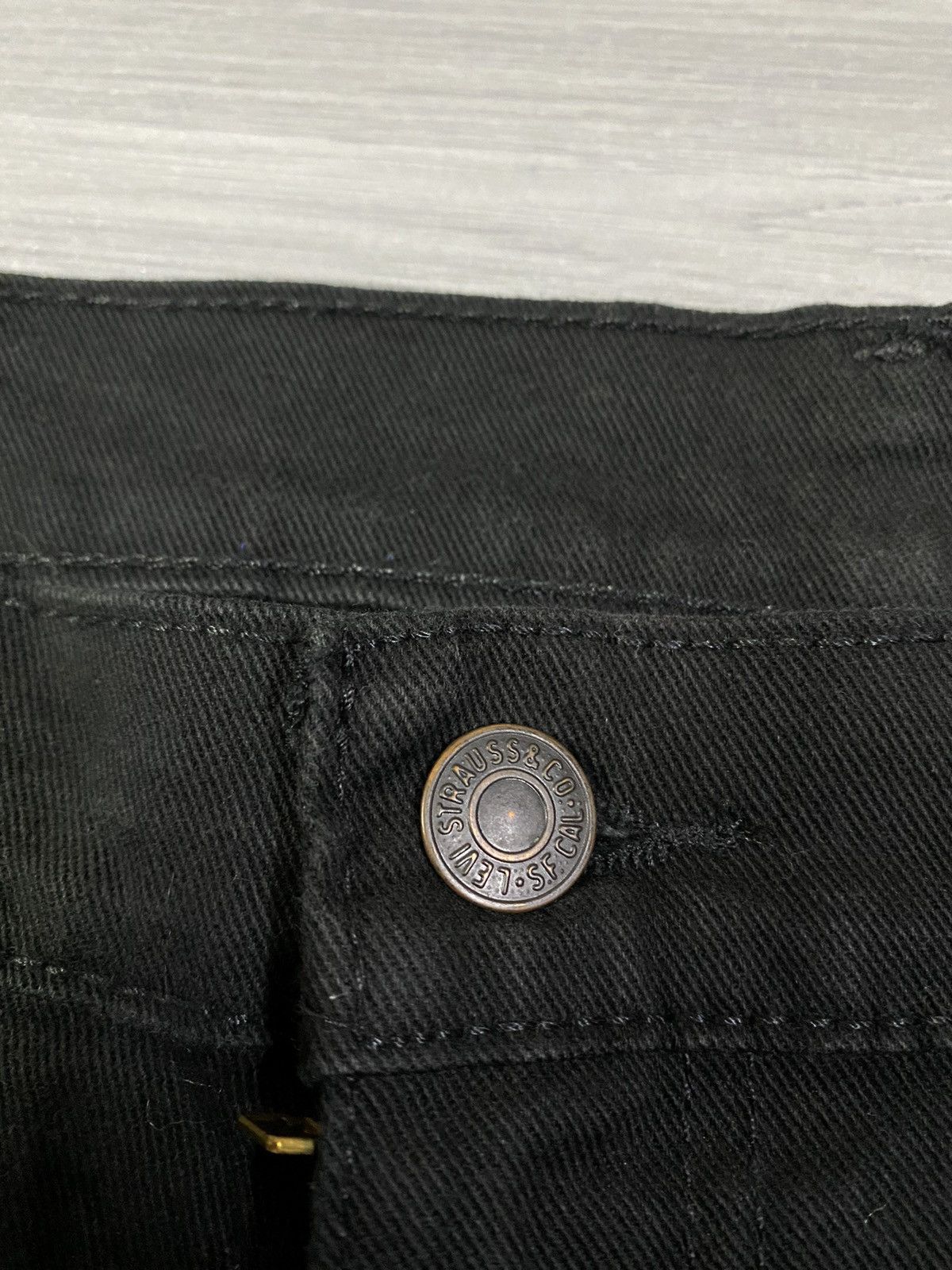 Levi's Black Levi's 541 Slim Fit jeans Size US 41 - 17 Thumbnail