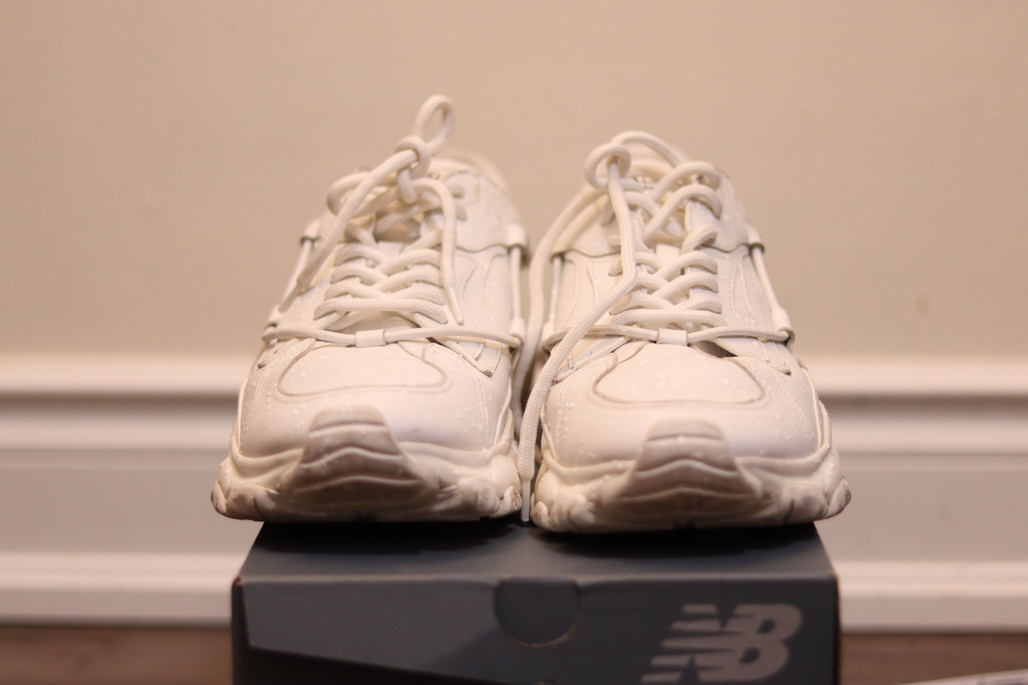 Valentino Trainer - White