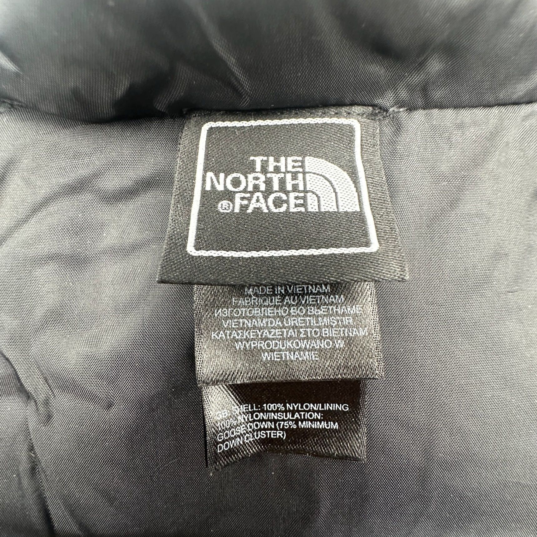 The North Face The North Face Aconcagua Down 550 Fill Puffer Jacket Womens Medium Silver Gray Size M / US 6-8 / IT 42-44 - 4 Thumbnail
