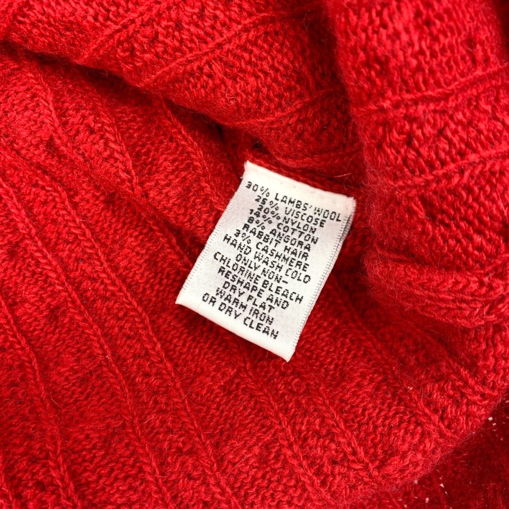 Talbots VINTAGE Talbots Petites Red Cable-Knit V-Neck Sweater Lambswool Blend Large XL Pullover Women Girls Mens? Size XL / US 12-14 / IT 48-50 - 5 Thumbnail