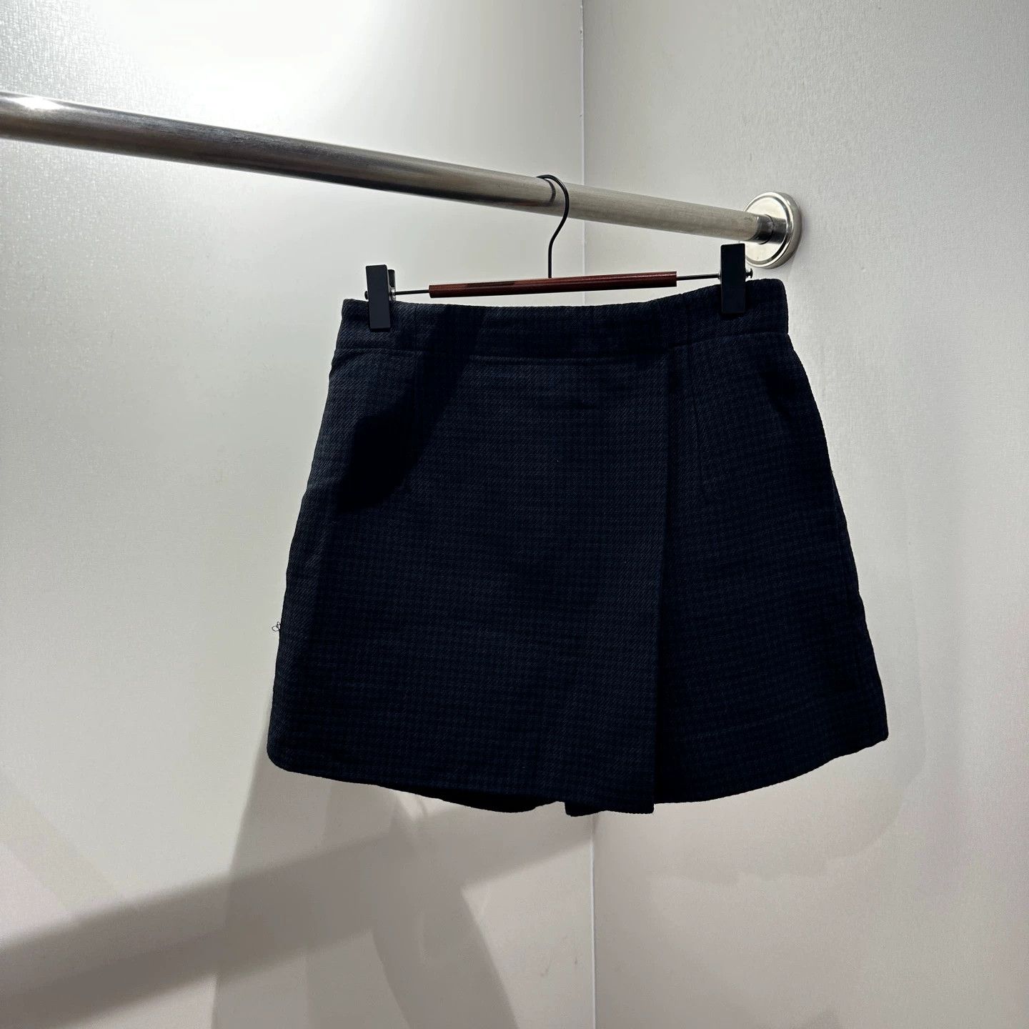 Christian Dior Monsieur Christian Dior apr507 check wool skirt pants 36 Size 26" / US 2 / IT 38 - 1 Thumbnail