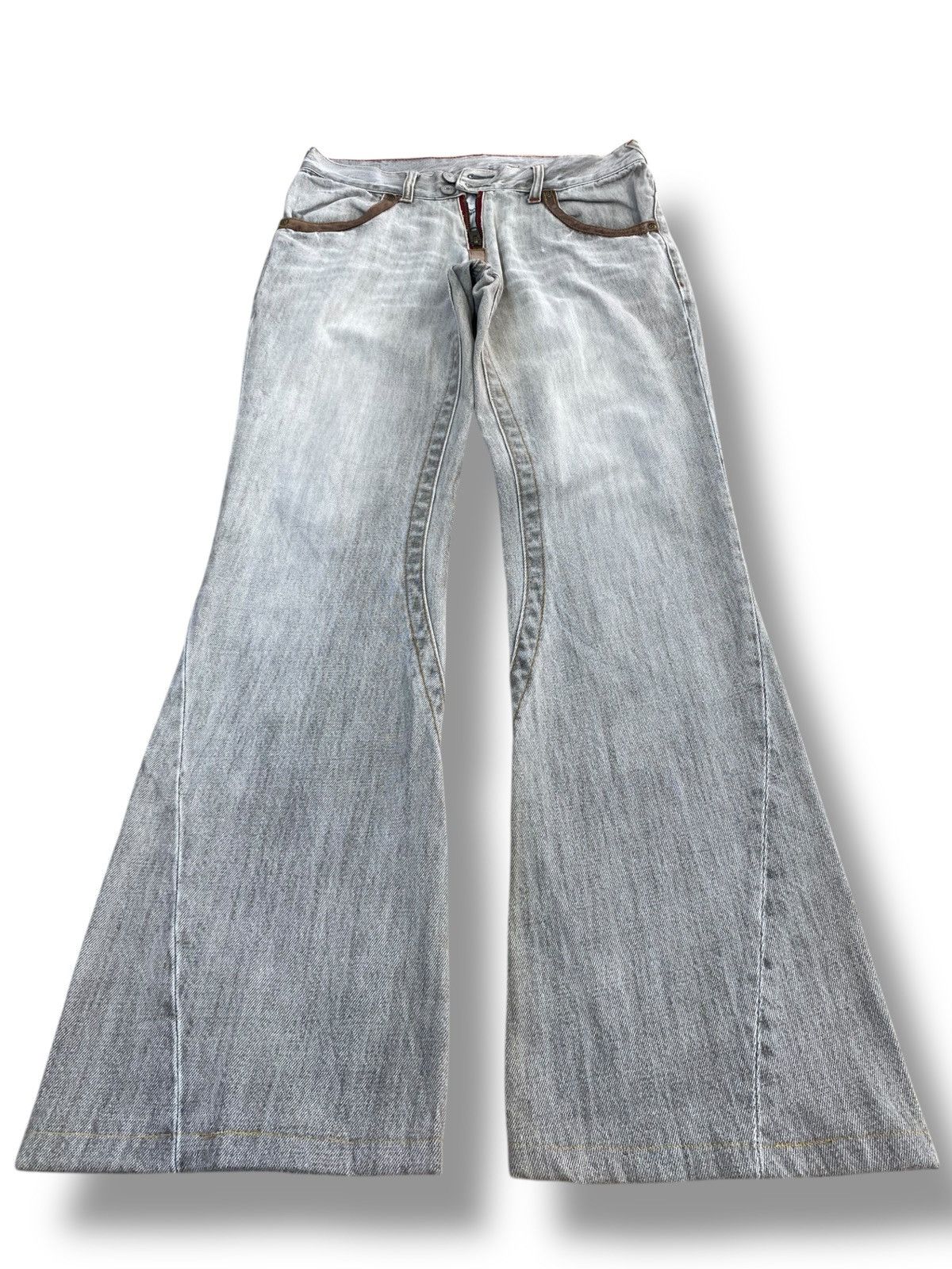 Japanese Brand Japanese Brand Faded Light Wash Style Flare Jeans Size US 34 / EU 50 - 1 Thumbnail