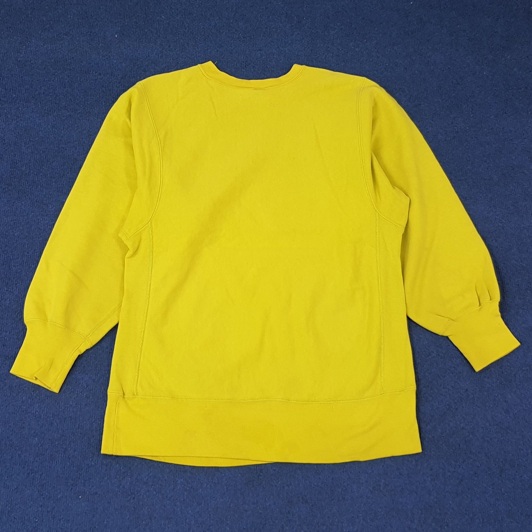 Champion × Vintage Vintage Champion Small Logo Sweatshirts C220N6 Size US S / EU 44-46 / 1 - 3 Thumbnail