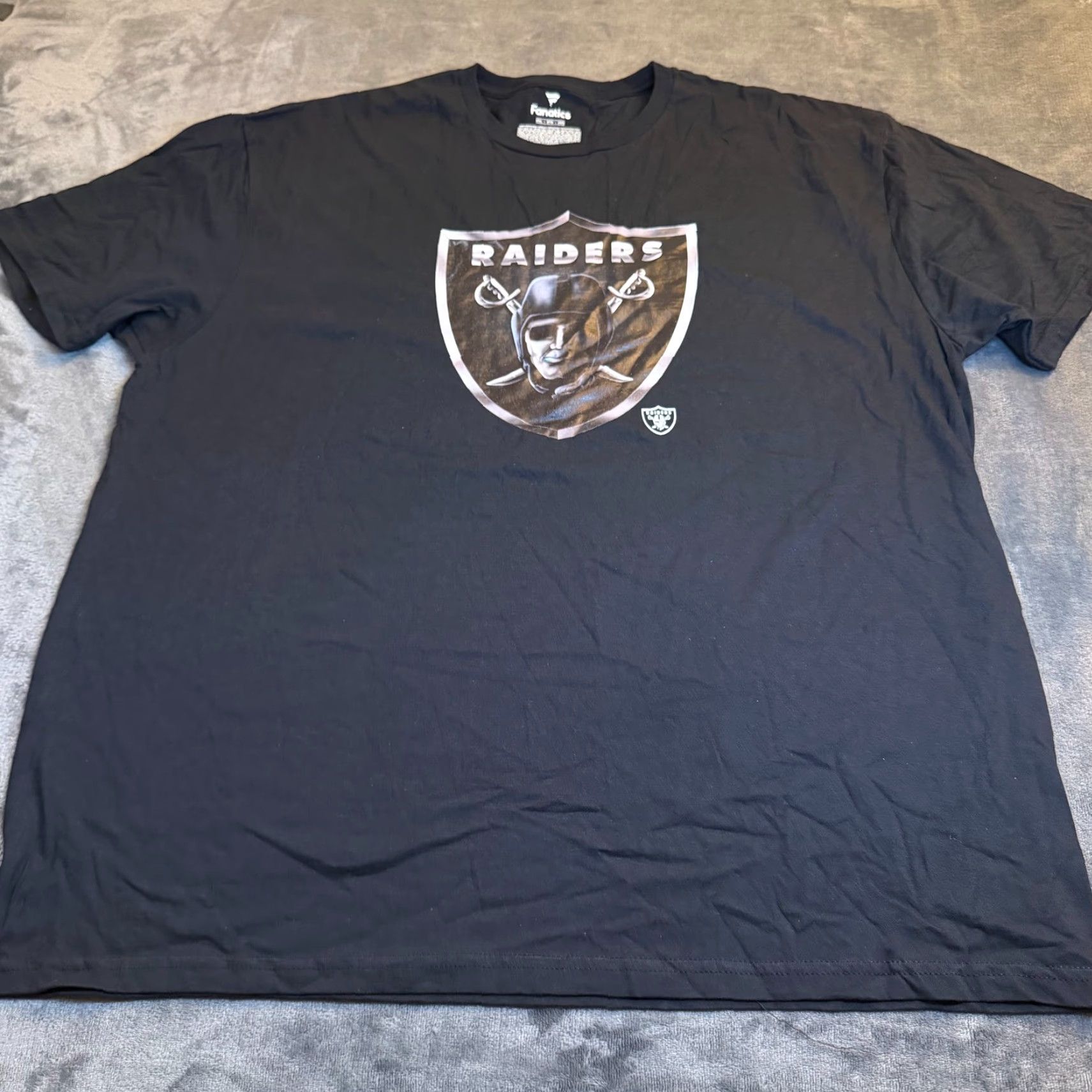Vintage Fanatics Las Vegas Raiders NFL Shield Logo Black T Shirt Men's 2XL XXL Size US XXL / EU 58 / 5 - 2 Thumbnail