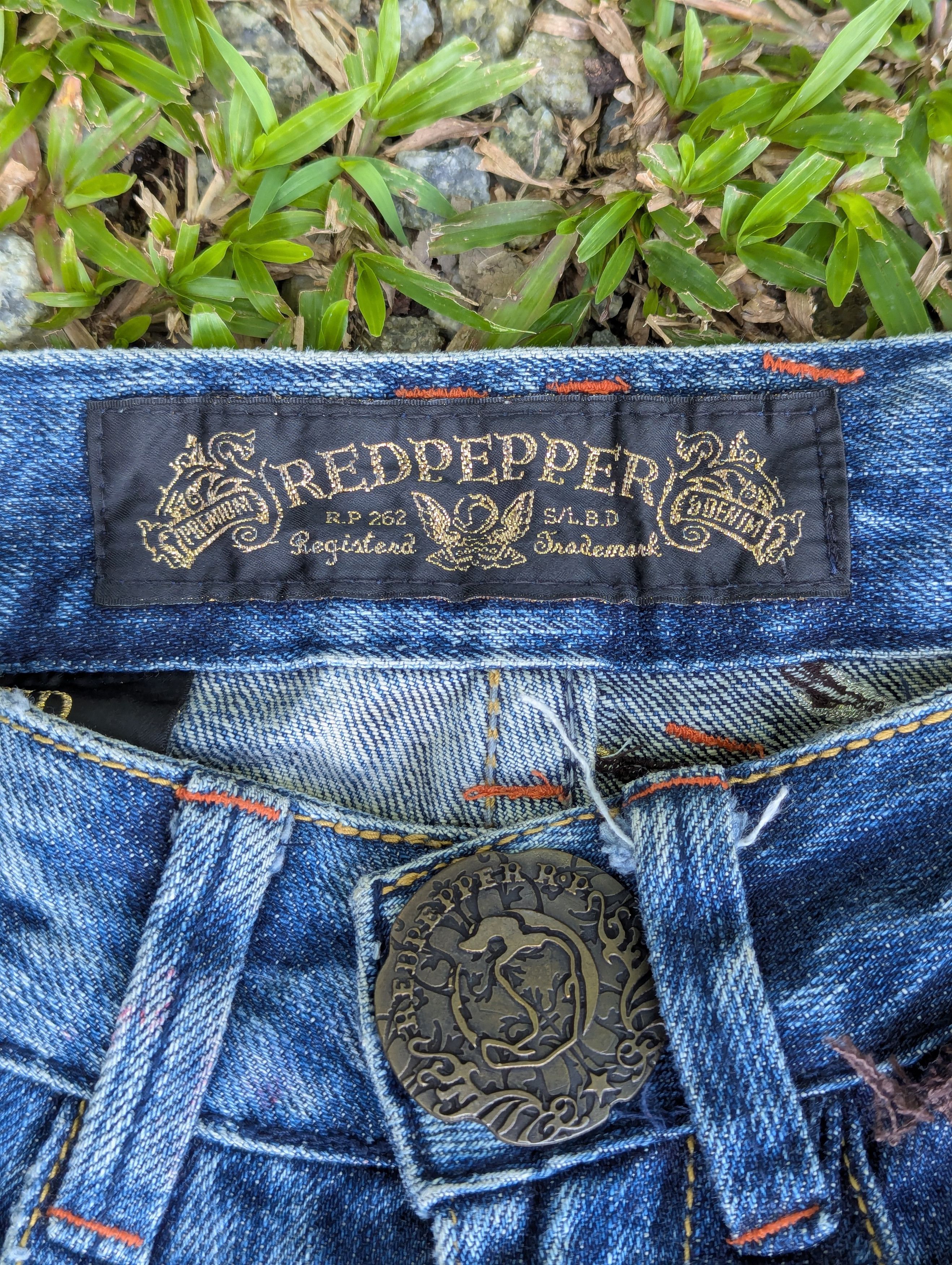 Seditionaries FLARE Red Pepper Jeans Ribbon Embroidery Punk Design Size 29" - 6 Thumbnail
