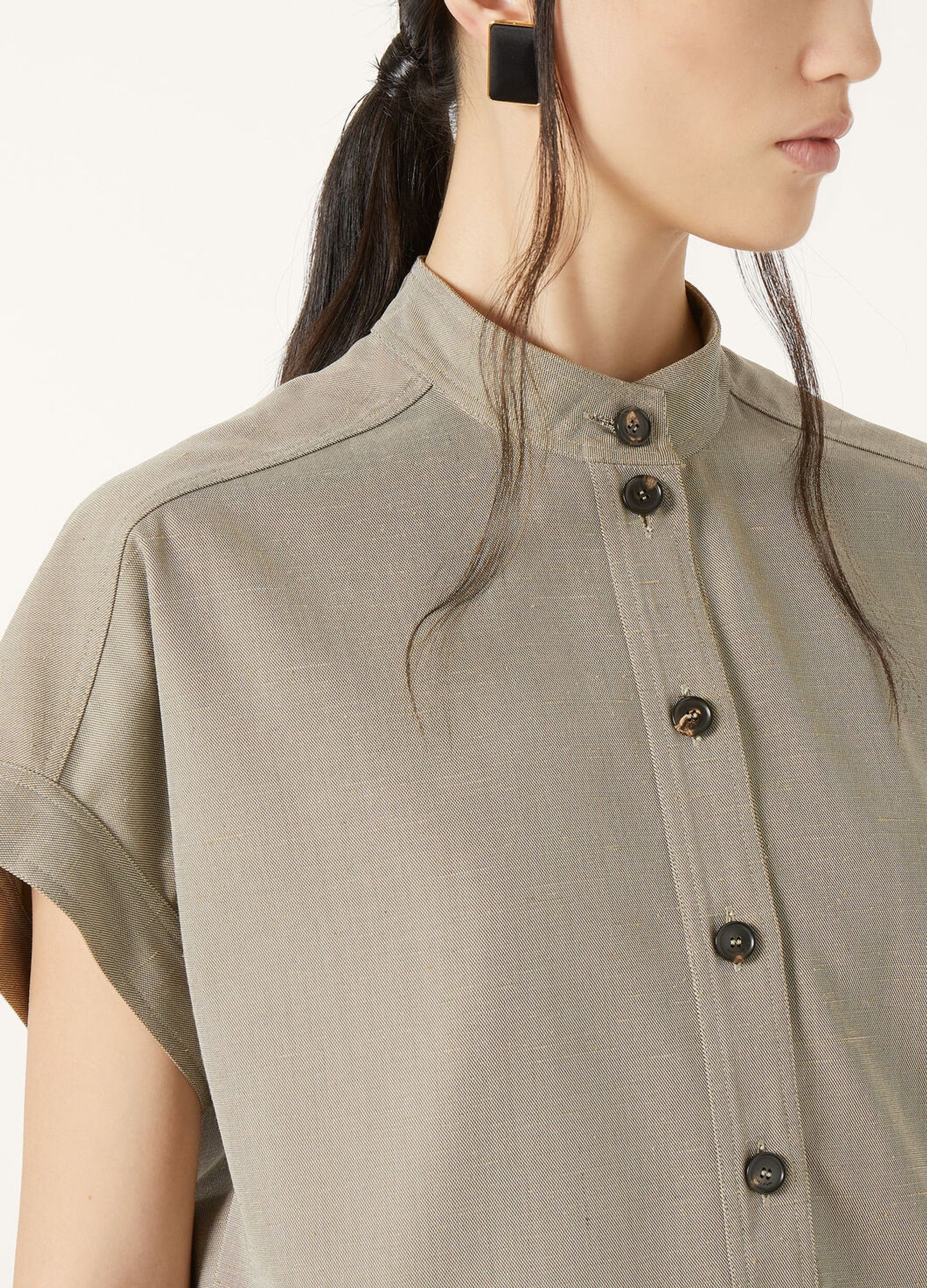 Loro Piana o1srvl11e0526 FAP3847 Elodie Shirt in Beige Size M / US 6-8 / IT 42-44 - 3 Thumbnail