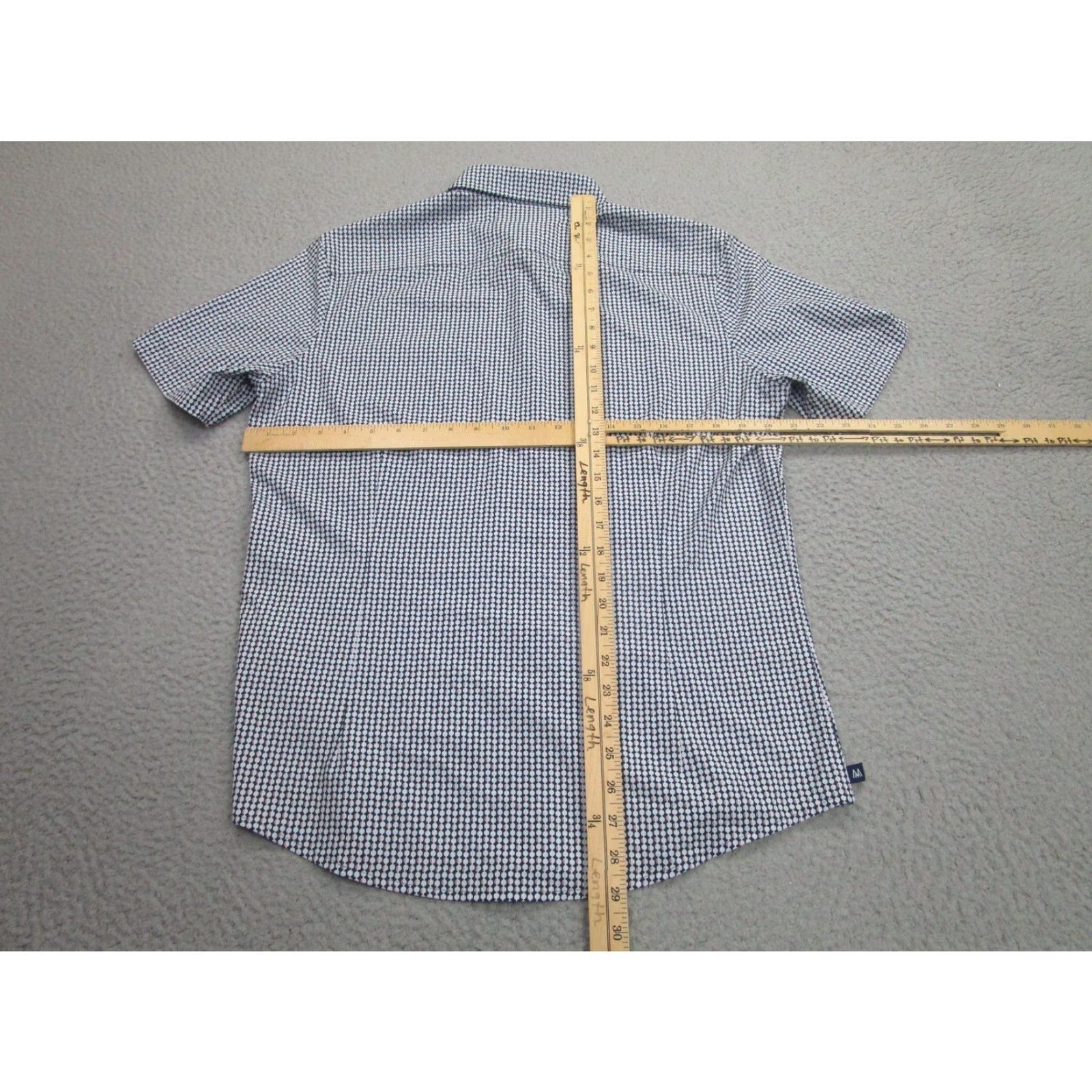 Mizzen+Main Mizzen+Main Leeward Shirt Mens M Blue Dot Trim Fit Short Sleeve Dress Shirt Size US M / EU 48-50 / 2 - 6 Thumbnail