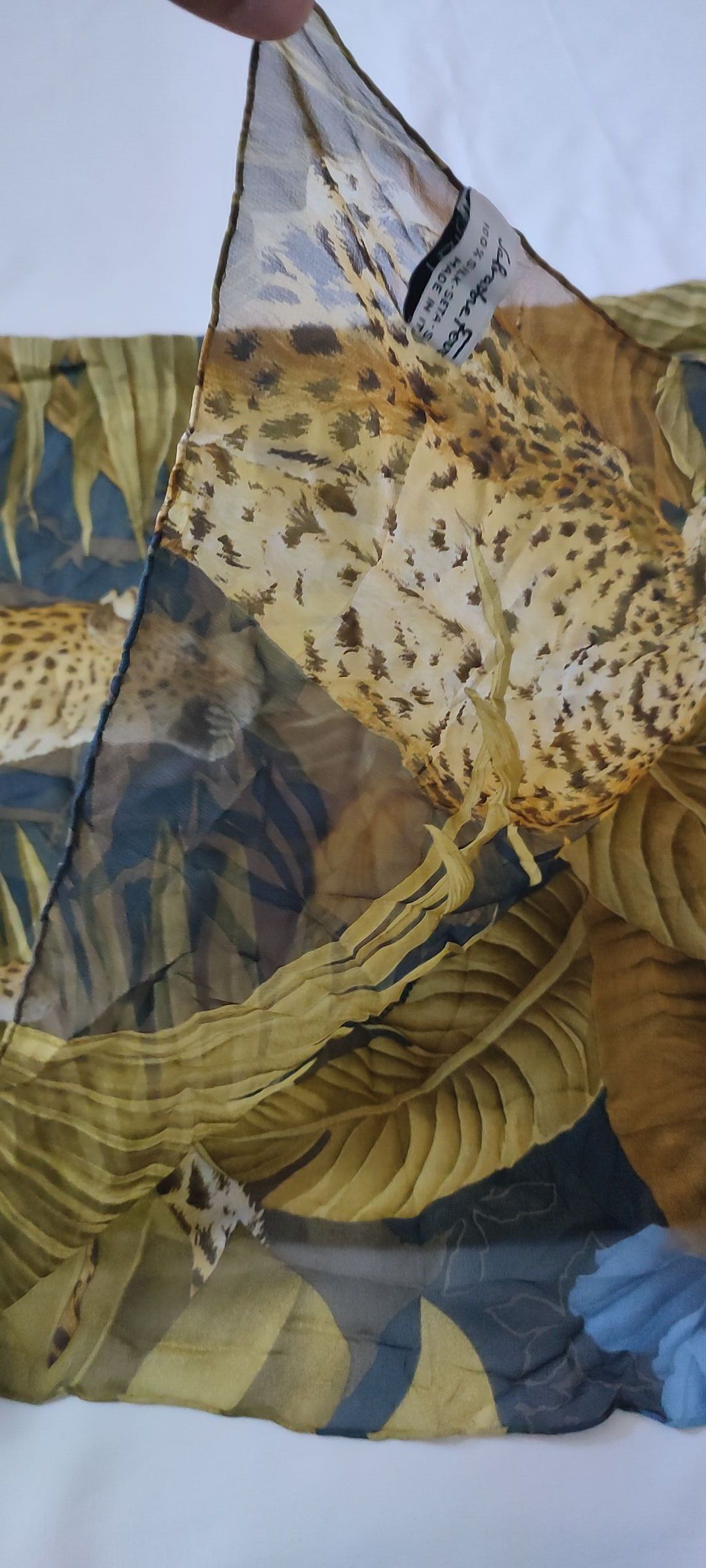 Salvatore Ferragamo Salvatore Ferragamo Leopard Silk Scarf Size ONE SIZE - 13 Thumbnail