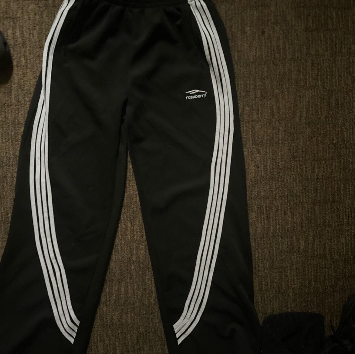 The GV Gallery GV Gallery Bella Hadid Sweatpants Size US 30 / EU 46 - 1 Thumbnail