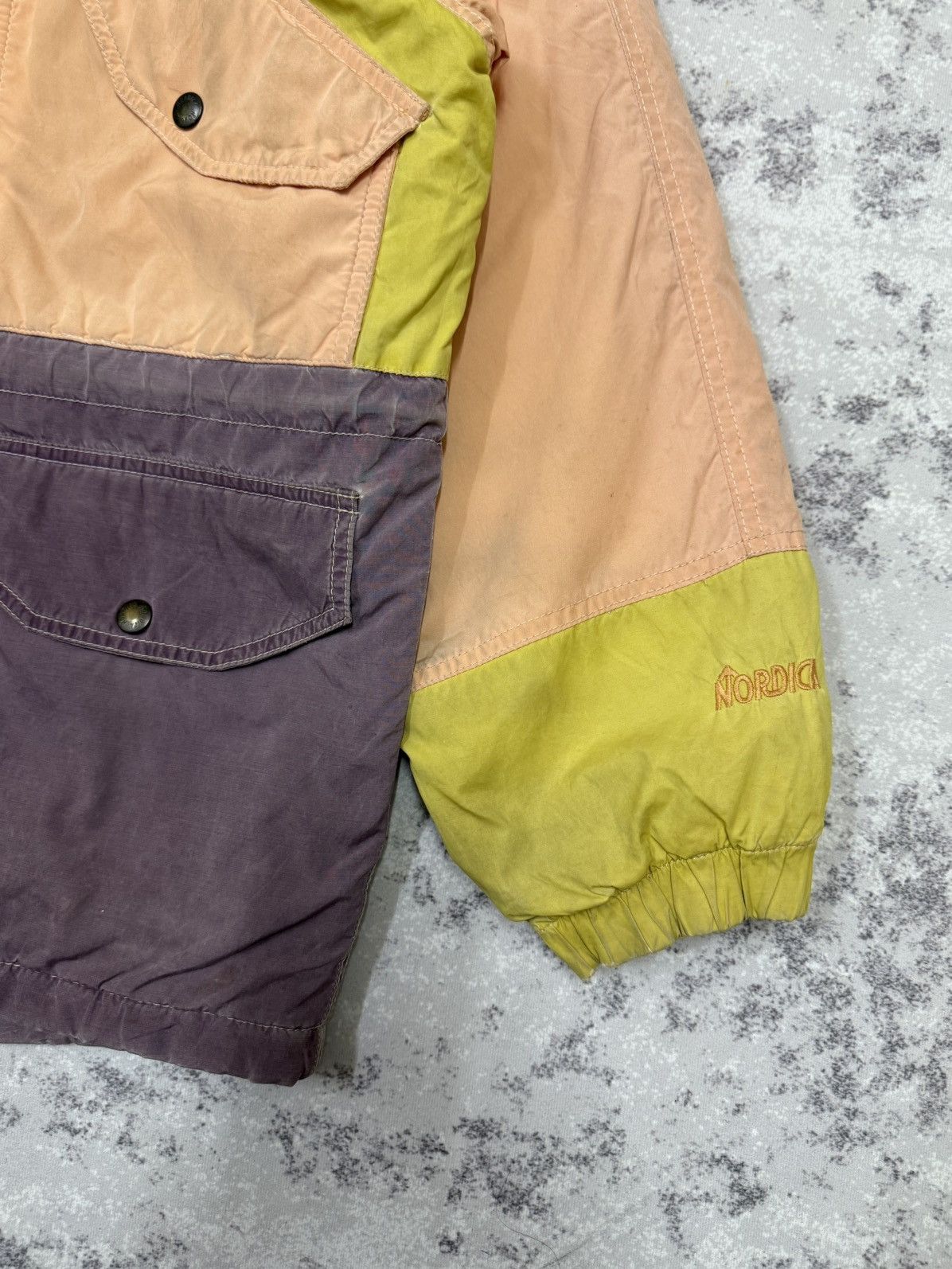Vintage Vintage Nordica Riri Ziper Multicolour Ski Wear Jacket Size US XL / EU 56 / 4 - 4 Thumbnail
