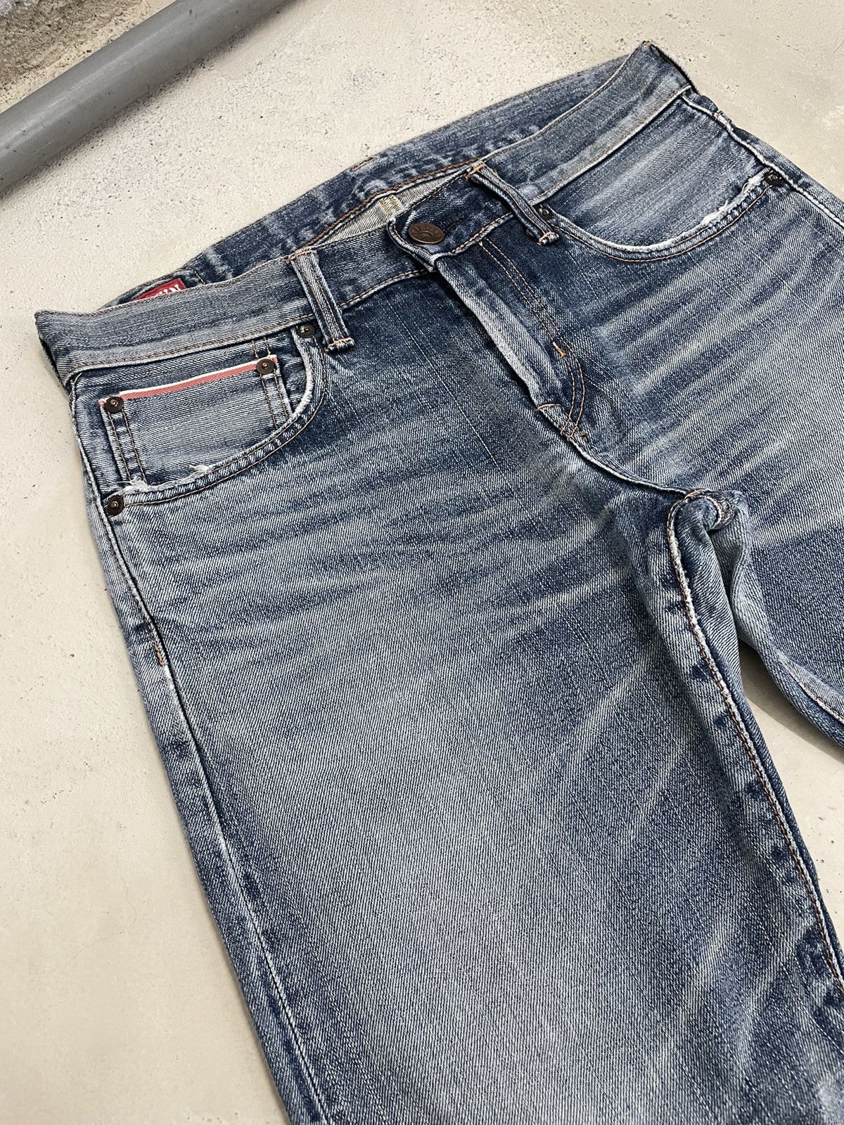 Edwin Edwin 505 Selvedge Buckle Back Whisker Distress Denim A13 Size US 32 / EU 48 - 3 Thumbnail