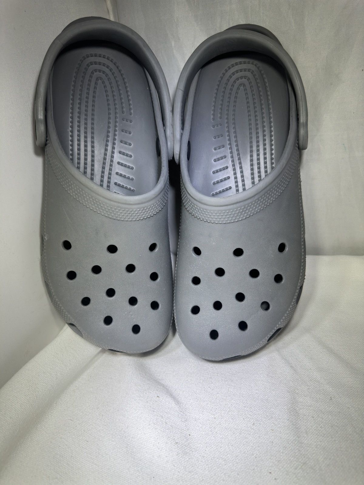 Crocs PreOwned Crocs Sandal Gray Men's 10 Women's 12 Size US 10 / EU 43 - 6 Thumbnail