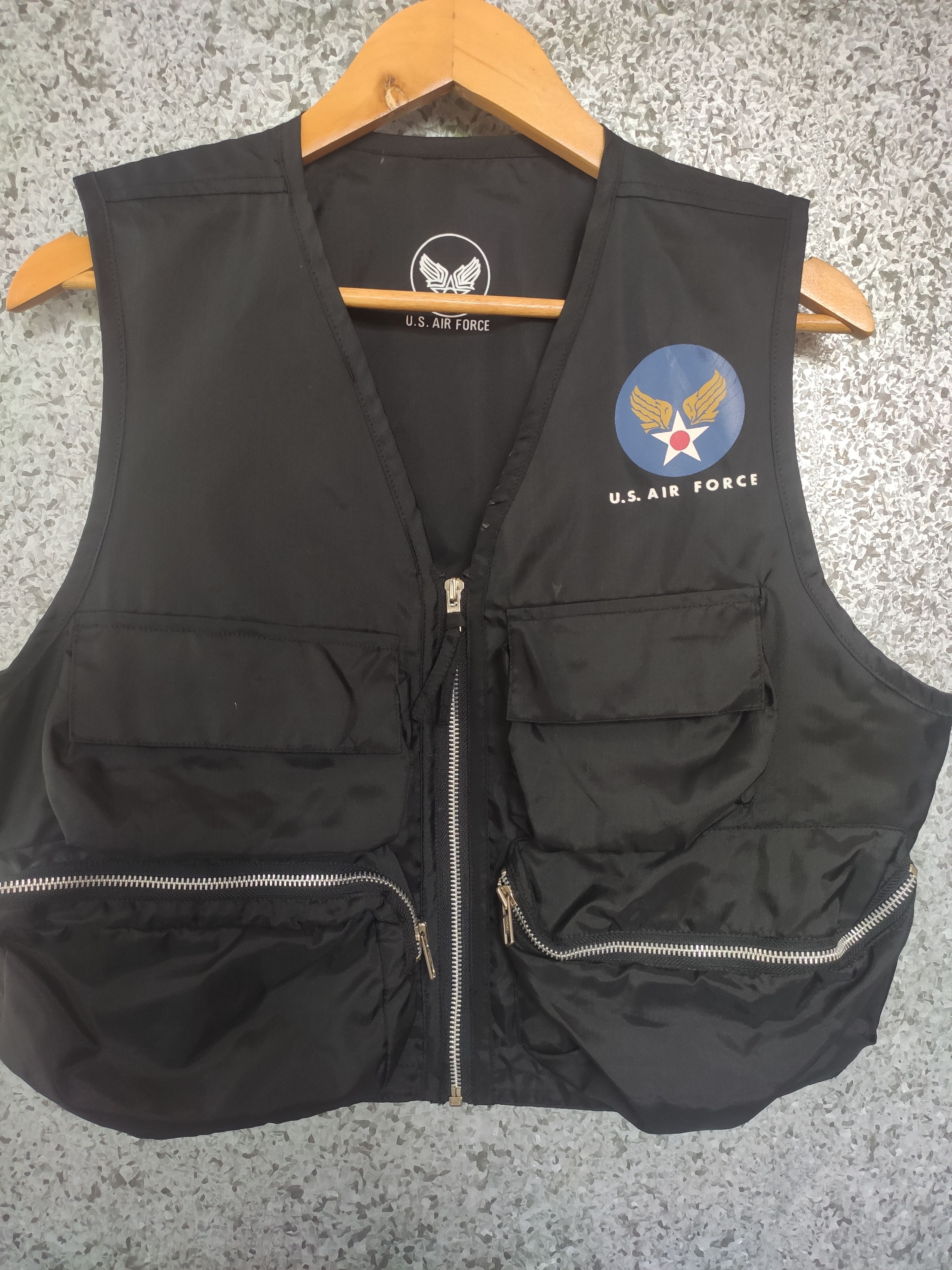 Avirex Vintage US Air force vest tactical design Size US M / EU 48-50 / 2 - 9 Thumbnail