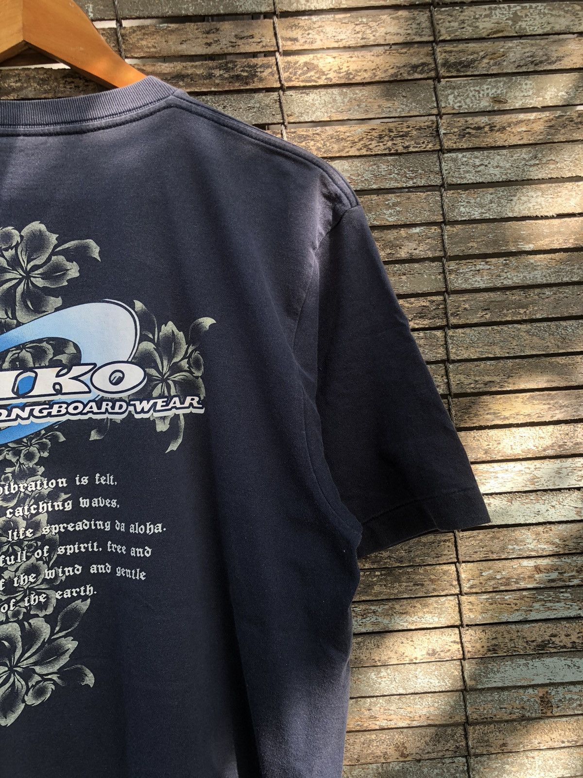 Japanese Brand × Quiksilver × Vintage Vintage Sunfaded Piko Surfwear Glitter Backhit Tee Size US L / EU 52-54 / 3 - 4 Thumbnail