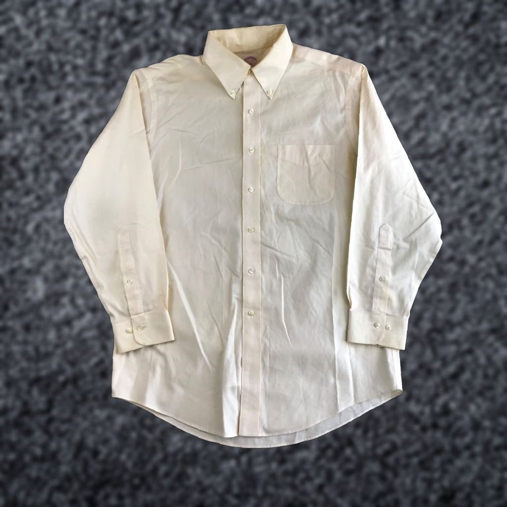 Brooks Brothers Brooks Brothers Shirt Mens 15.5 2/3 Pale Yellow Button-Down Long Sleeve Business Shirt Size US L / EU 52-54 / 3 - 1 Thumbnail