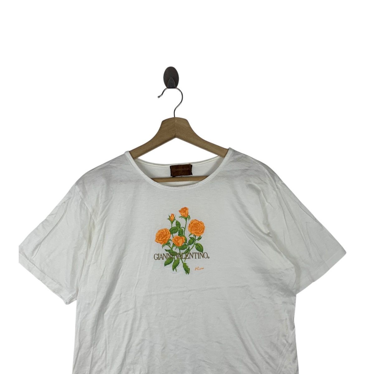 Valentino Vintage GIANNI VALENTINO ITALY Rose Flowers Tee Shirt Top Size S / US 4 / IT 40 - 2 Thumbnail